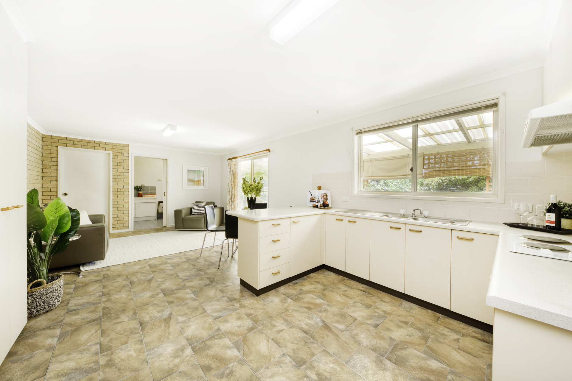 120 Clive Steele Avenue, MONASH ACT 2904, Monash - Thumbnail 7