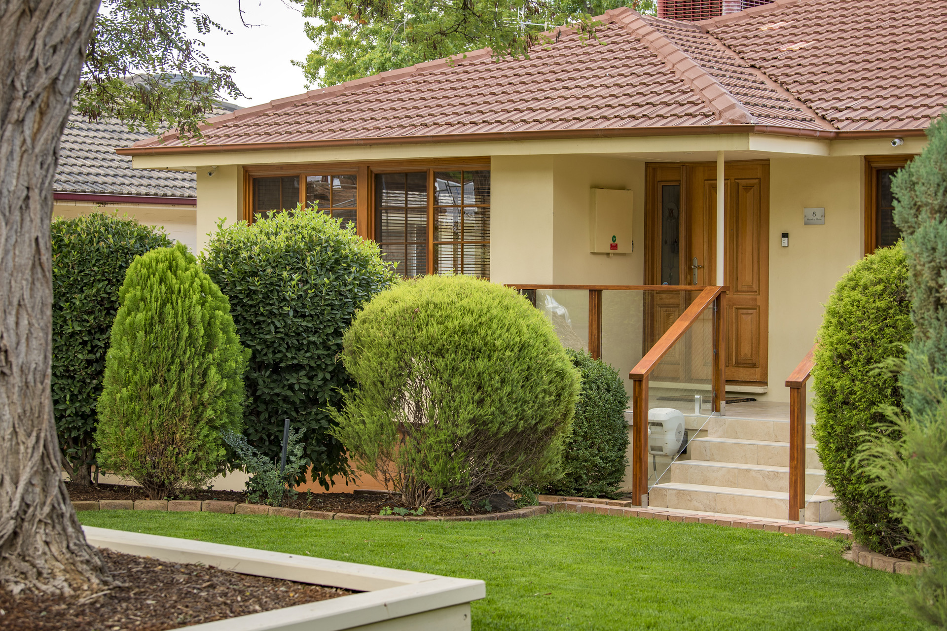8 Maurice Place, Garran ACT 2605, Garran - Thumbnail 2