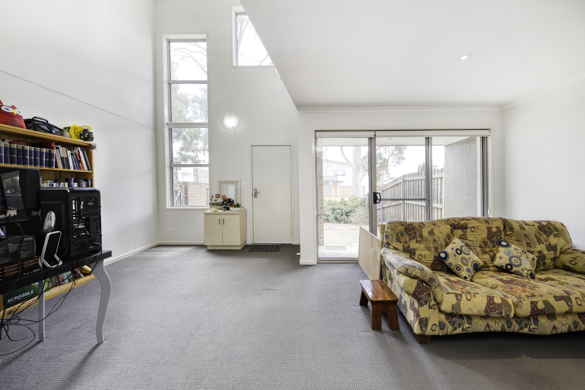3/102 Eggleston Crescent, CHIFLEY ACT 2606, Chifley - Thumbnail 2