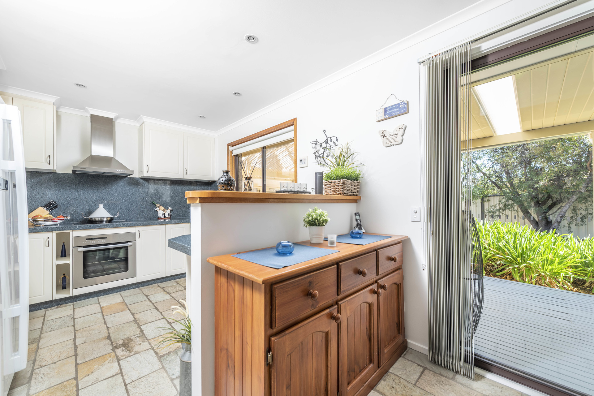 3 Henry Melville Crescent, GILMORE ACT 2905, Gilmore - Thumbnail 7