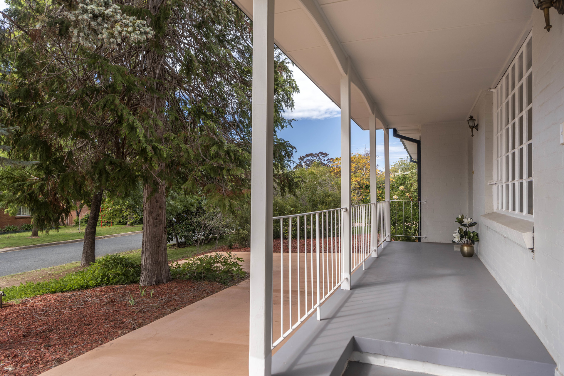 14 Maygar Street, Hughes ACT 2605, Hughes - Thumbnail 2