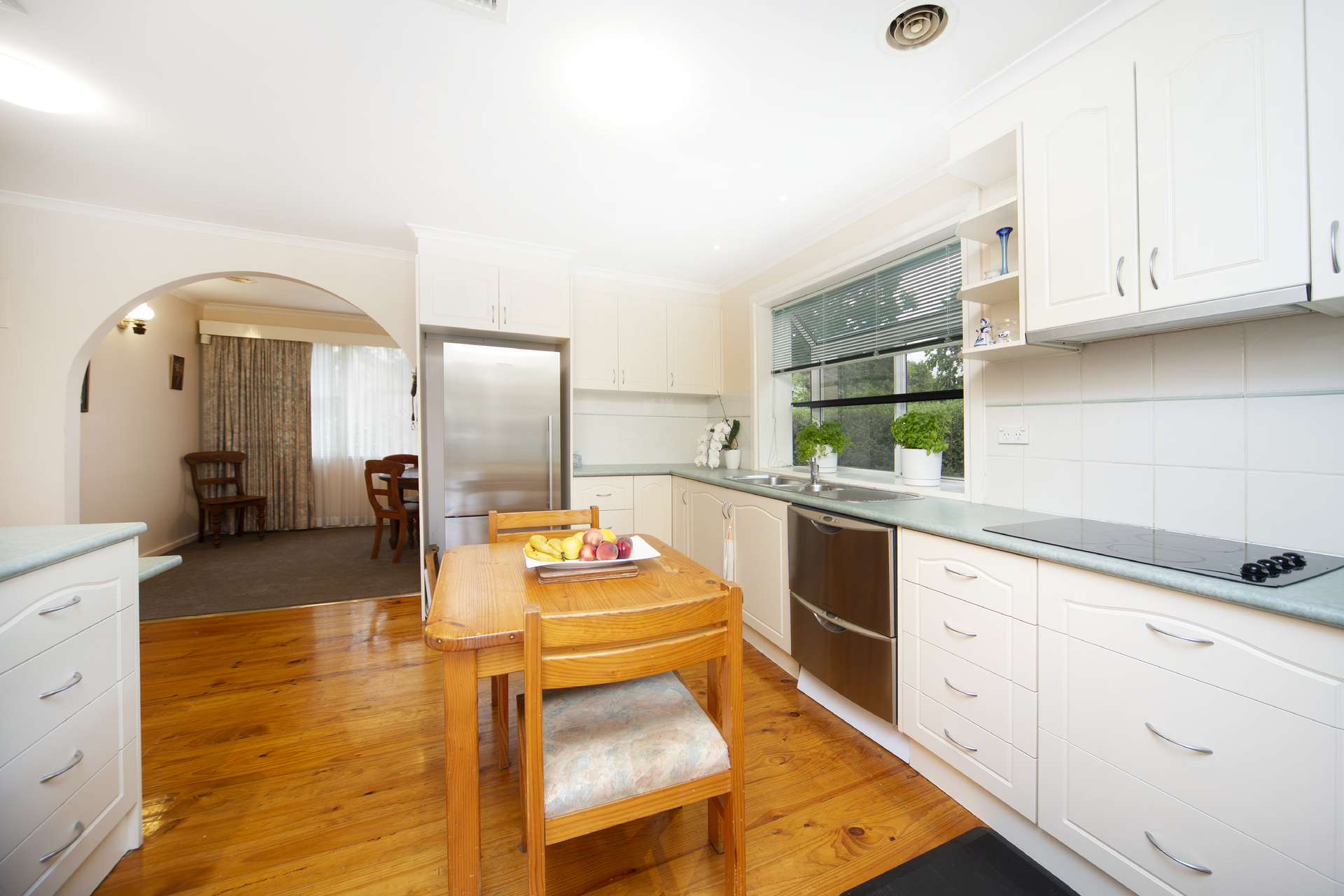 22 Gillies Street, CURTIN ACT 2605, Curtin - Thumbnail 7