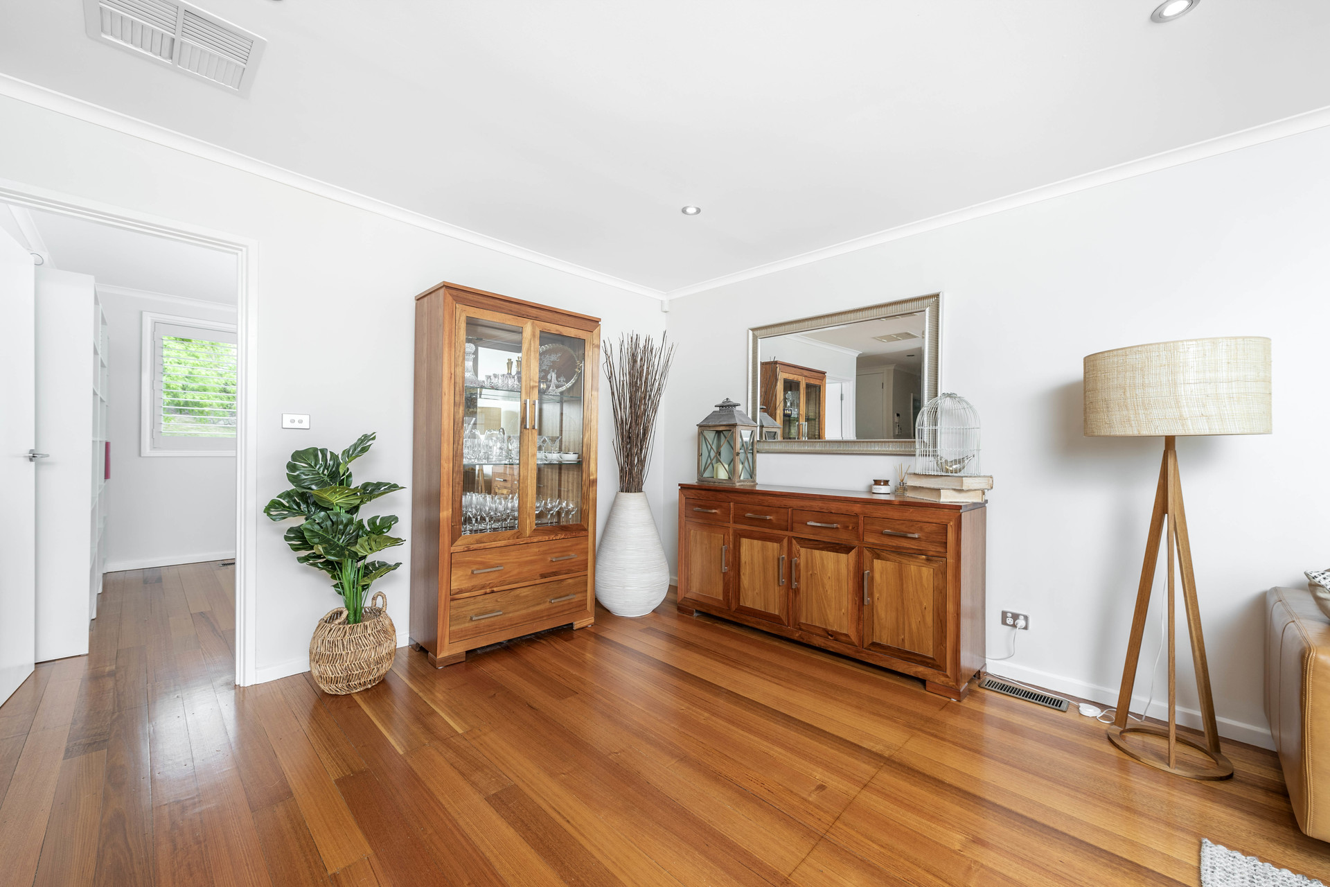 42 Buvelot Street, WESTON ACT 2611, Weston - Thumbnail 5