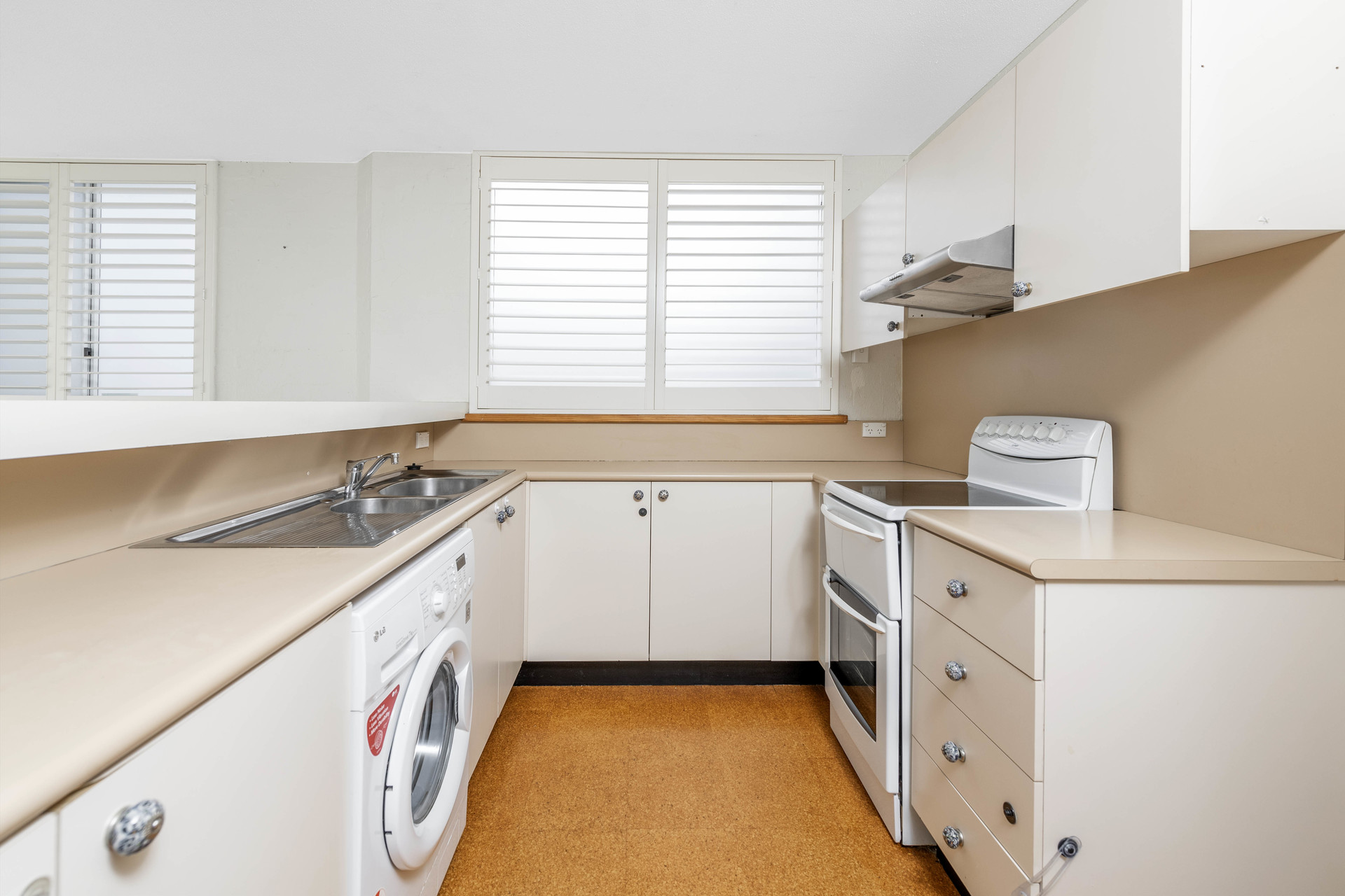 33/11 Bourke Street, BARTON ACT 2600, Barton - Thumbnail 7