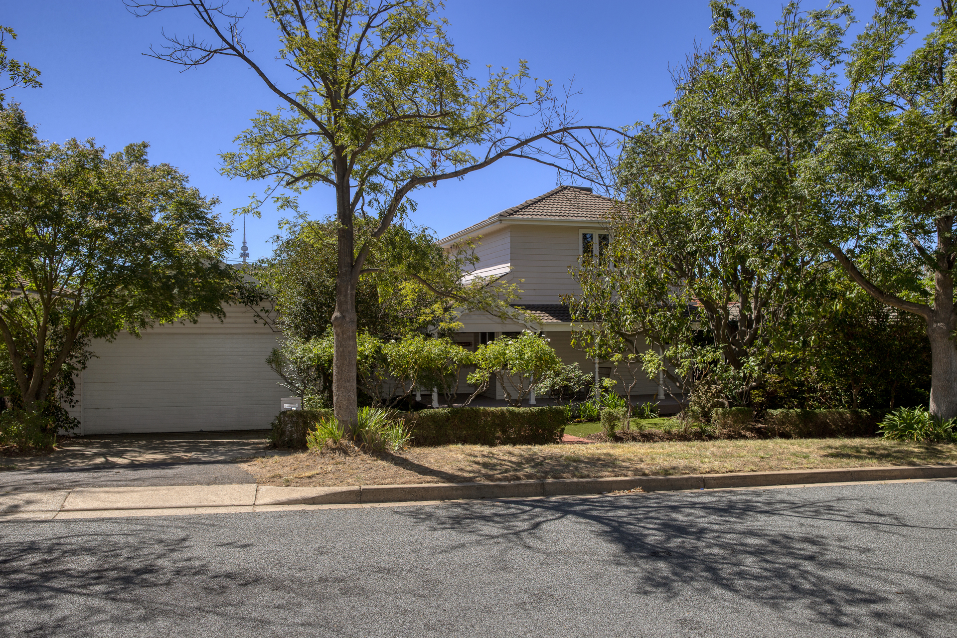 4 Bailey Place, YARRALUMLA ACT 2600, Yarralumla - Thumbnail 2