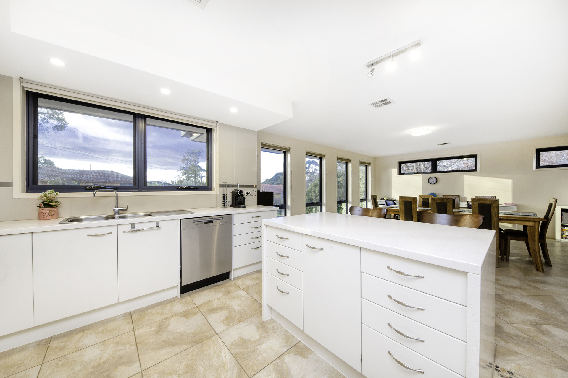 3 Murphy Street, PEARCE ACT 2607, Pearce - Thumbnail 8