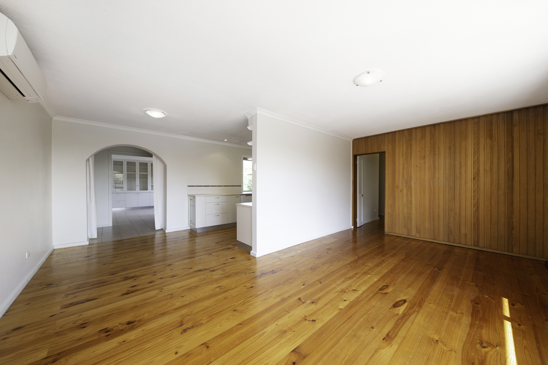 1 Kennerley Street, Curtin ACT 2605, Curtin - Thumbnail 4
