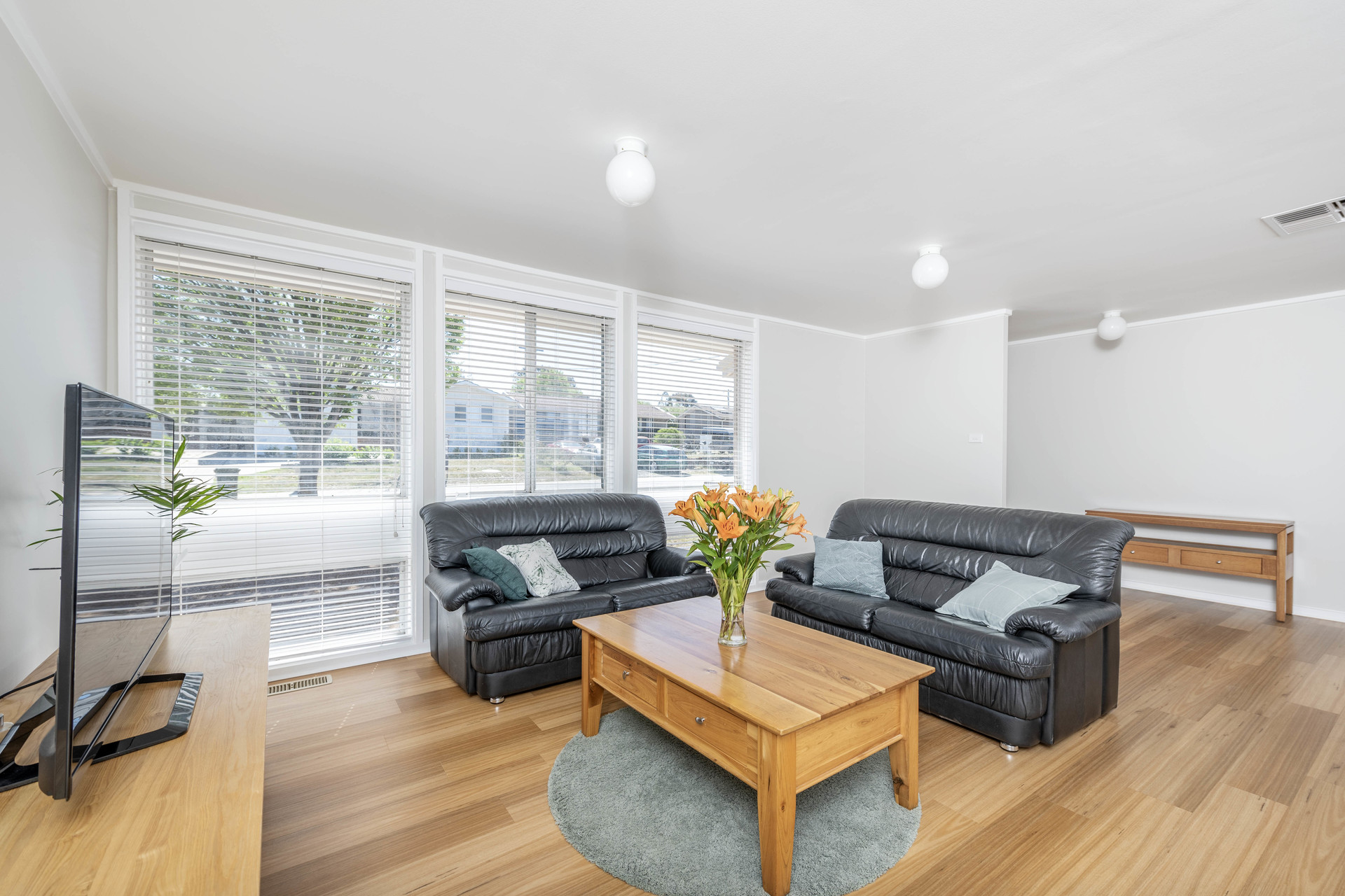 10 Eugenia Street, RIVETT ACT 2611, Rivett - Thumbnail 4