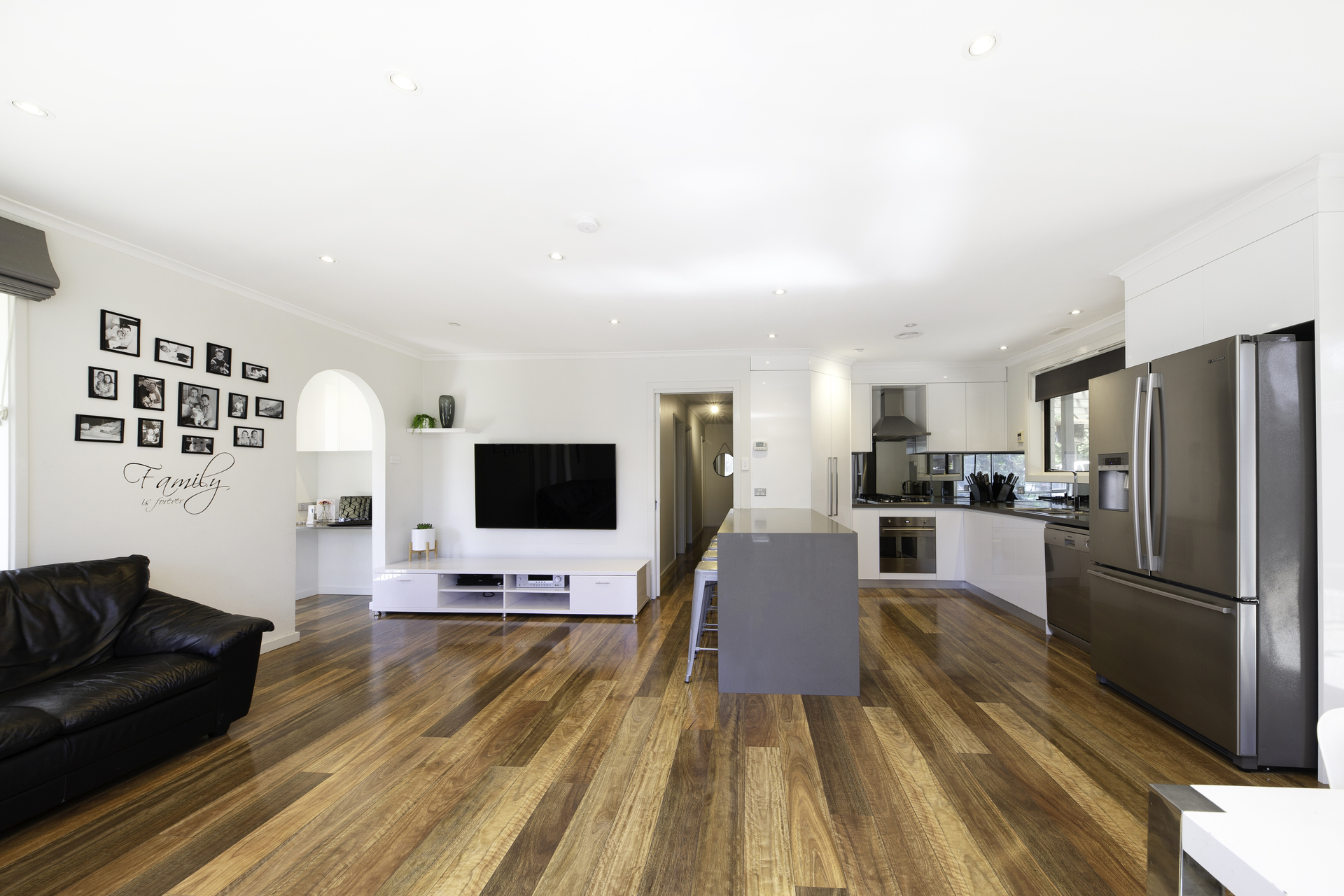 1 McDougall Street, CHARNWOOD ACT 2615, Charnwood - Thumbnail 3
