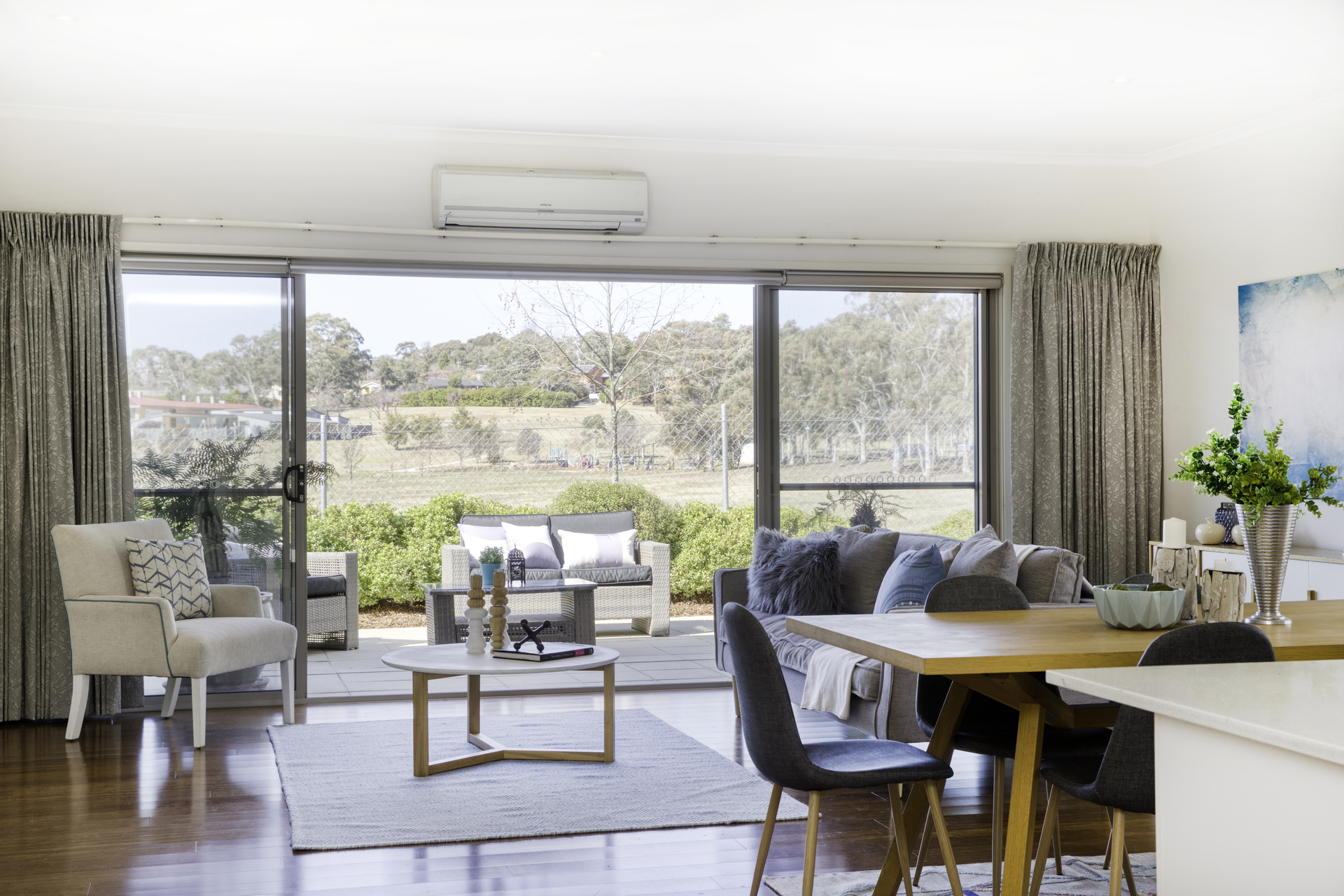 11/33 Eggleston Crescent, CHIFLEY ACT 2606, Chifley - Thumbnail 2