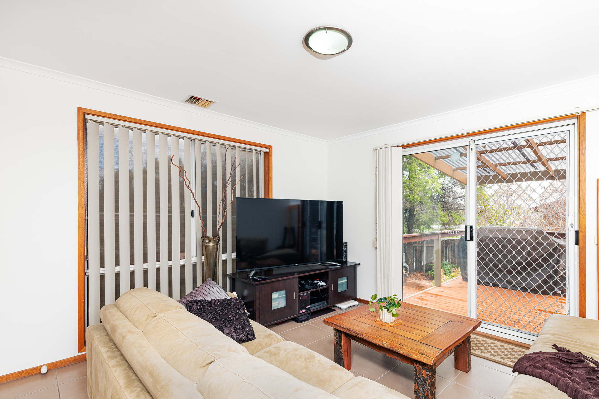 1/51 Bellchambers Crescent, BANKS ACT 2906, Banks - Thumbnail 3