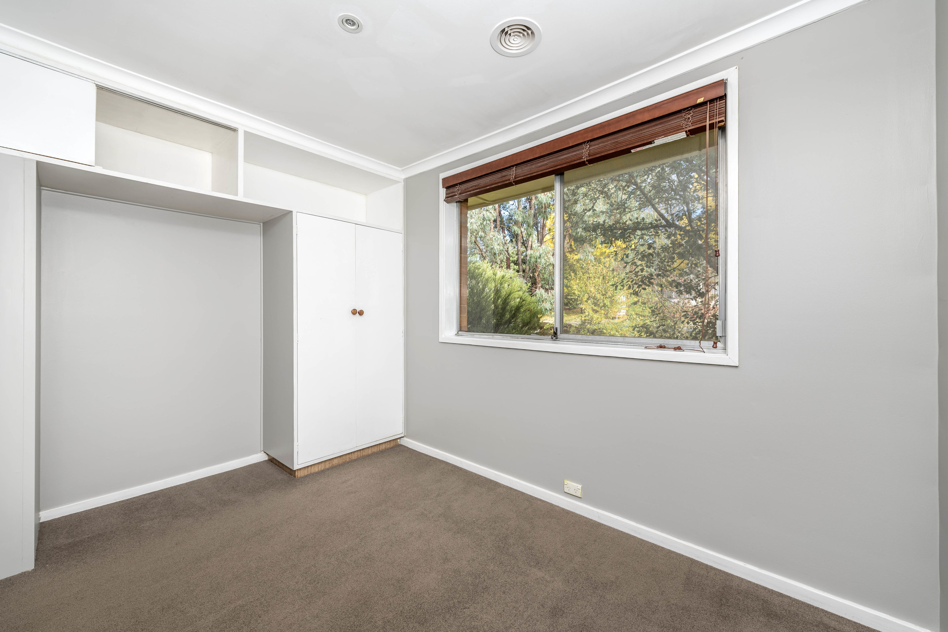 13 Maygar Street, Hughes ACT 2605, Hughes - Thumbnail 7