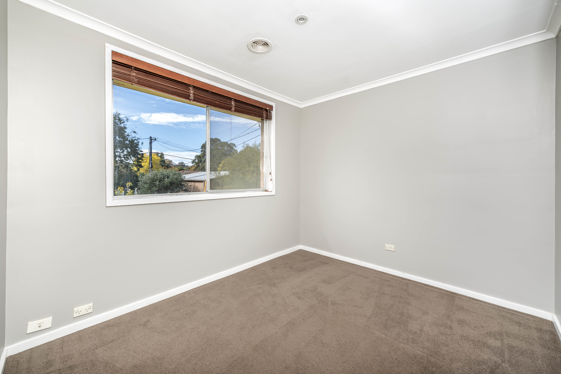 13 Maygar Street, Hughes ACT 2605, Hughes - Thumbnail 8