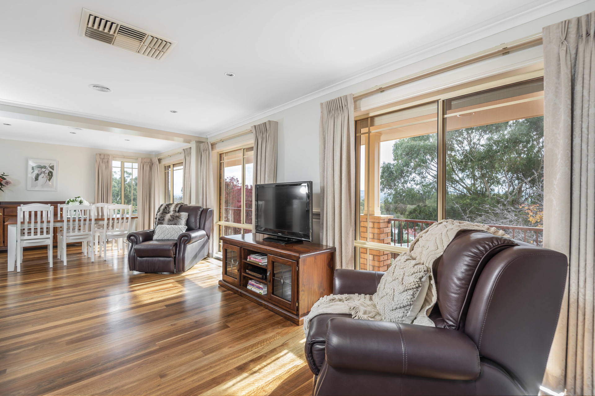 10 Myles Connell Crescent, Gordon ACT 2906, Gordon - Thumbnail 3