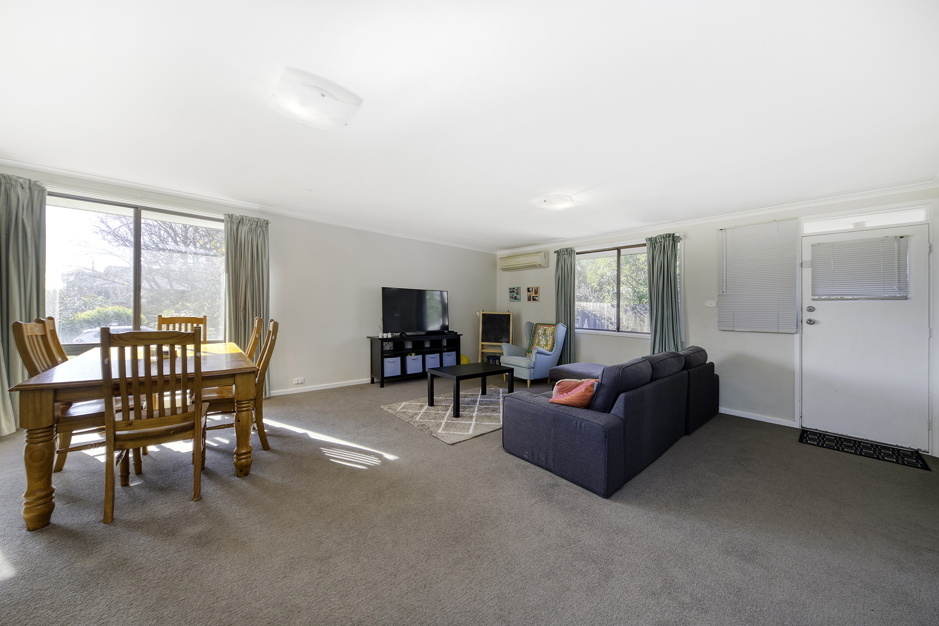14 Preston Street, Weston ACT 2611, Weston - Thumbnail 2