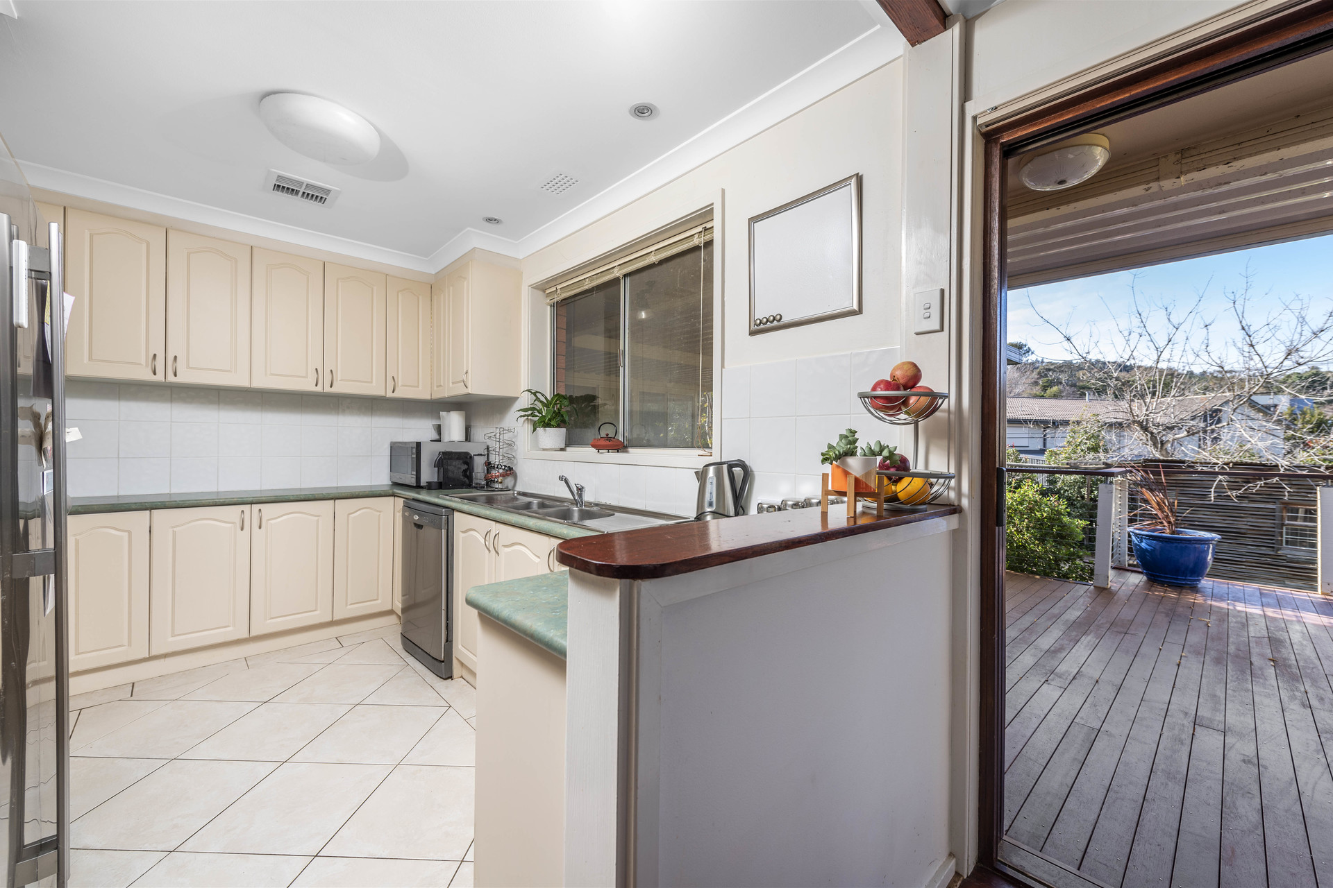 7 Hagelthorn Street, Farrer ACT 2607, Farrer - Thumbnail 5