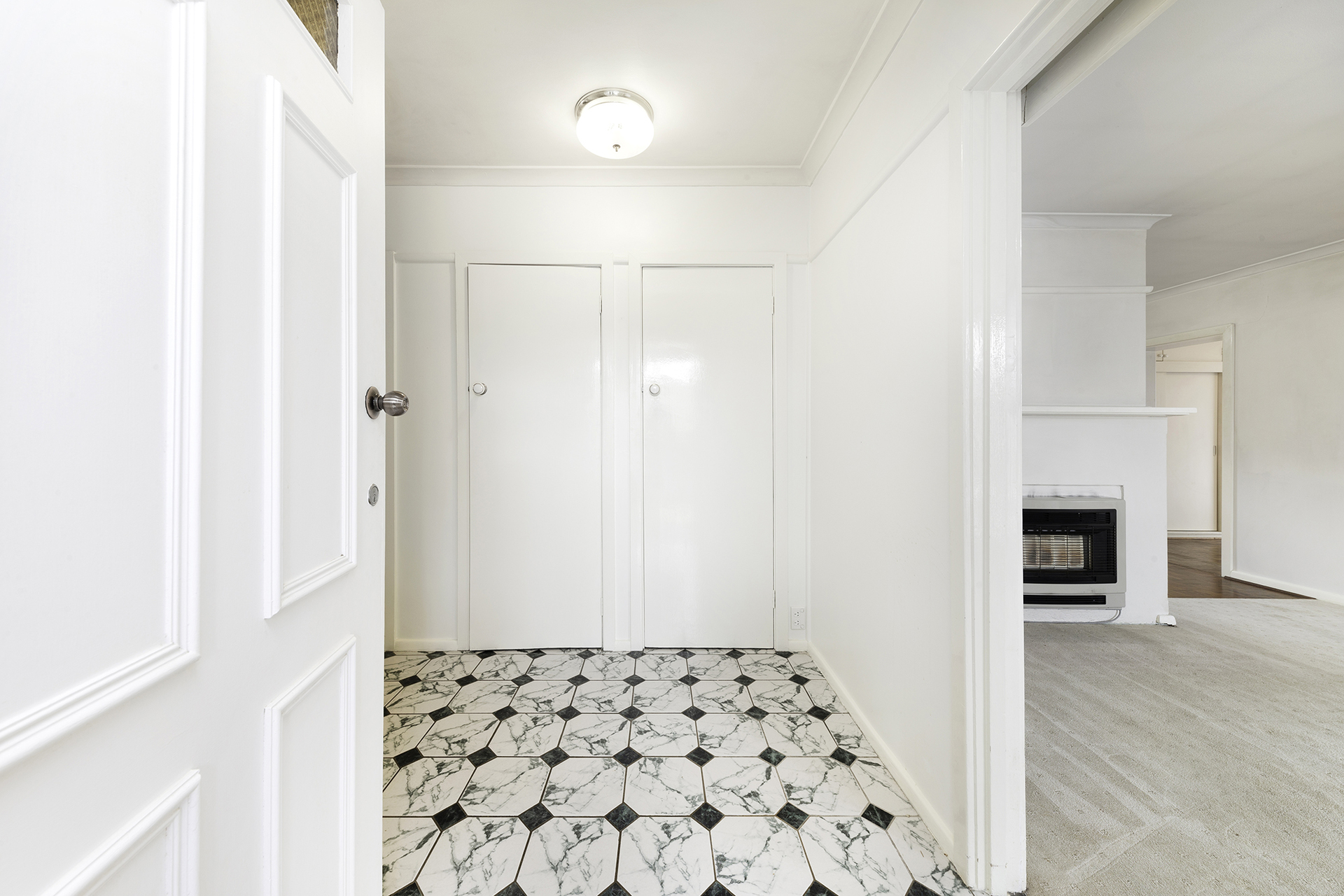 77 Buxton Street, Deakin ACT 2600, Deakin - Thumbnail 8