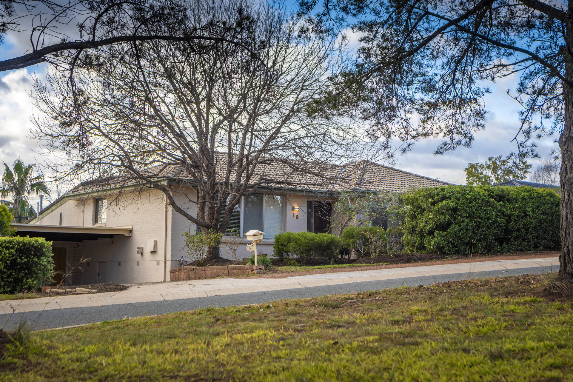 18 Buriga Street, Giralang ACT 2617, Giralang - Thumbnail 2