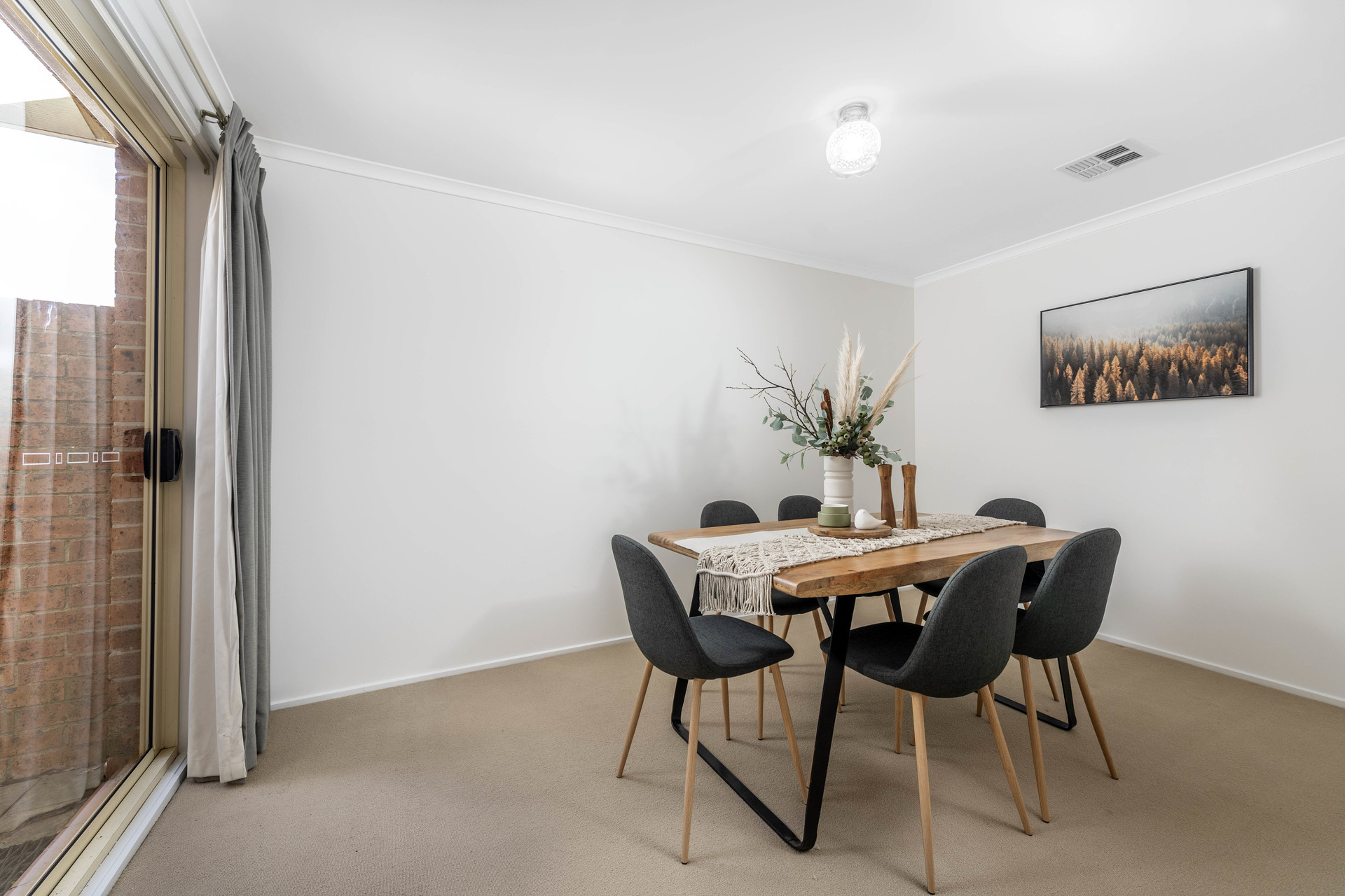 2 Edney Place, Isaacs ACT 2607, Isaacs - Thumbnail 4