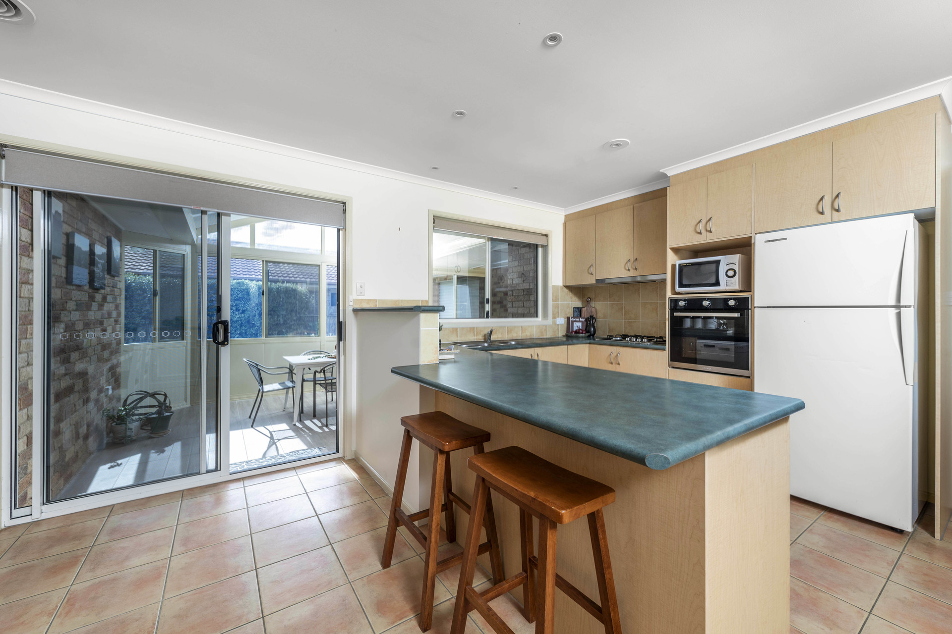33 Oxenham Circuit, Gordon ACT 2906, Gordon - Thumbnail 6