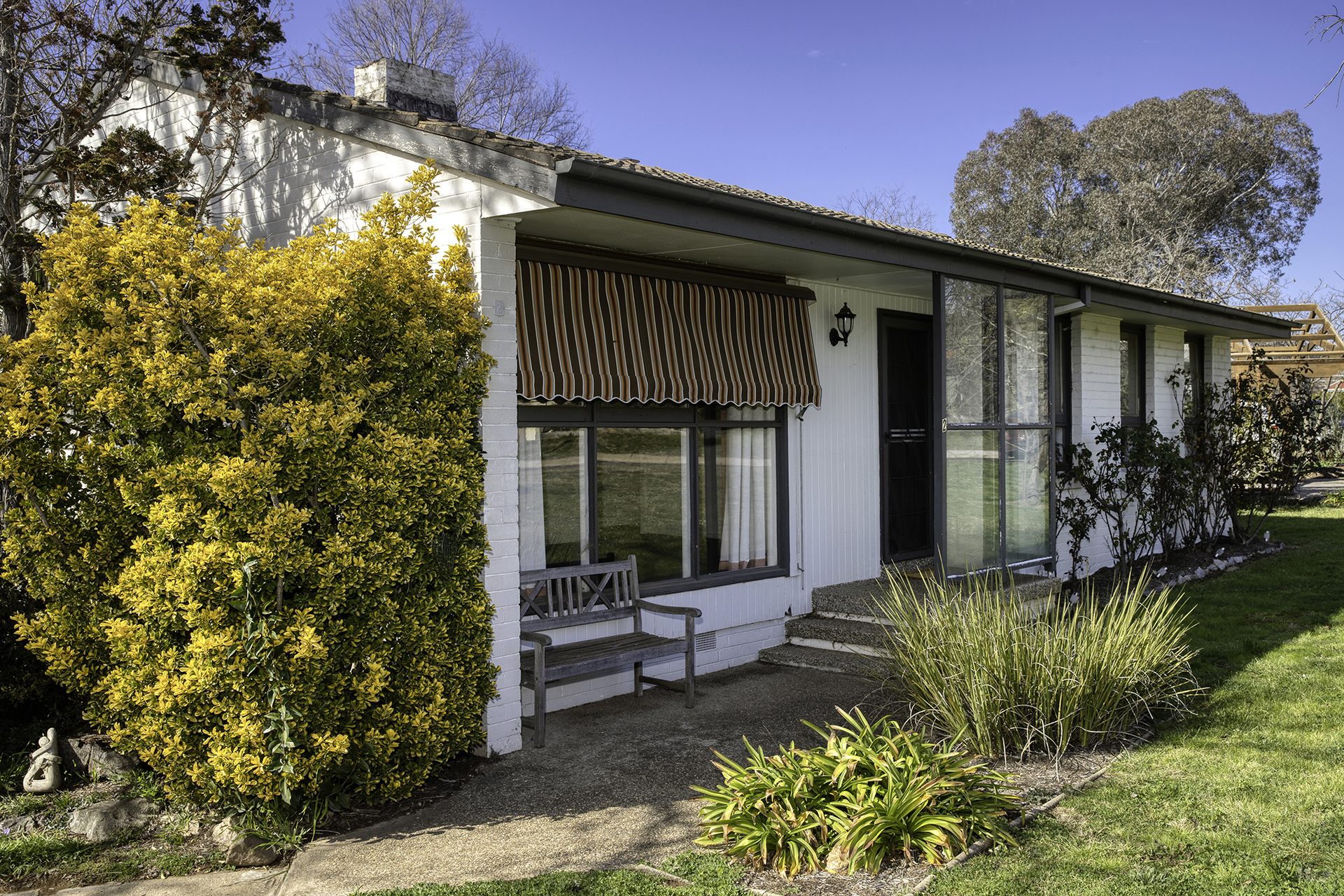 2 McPhee Place, Curtin ACT 2605, Curtin - Thumbnail 2