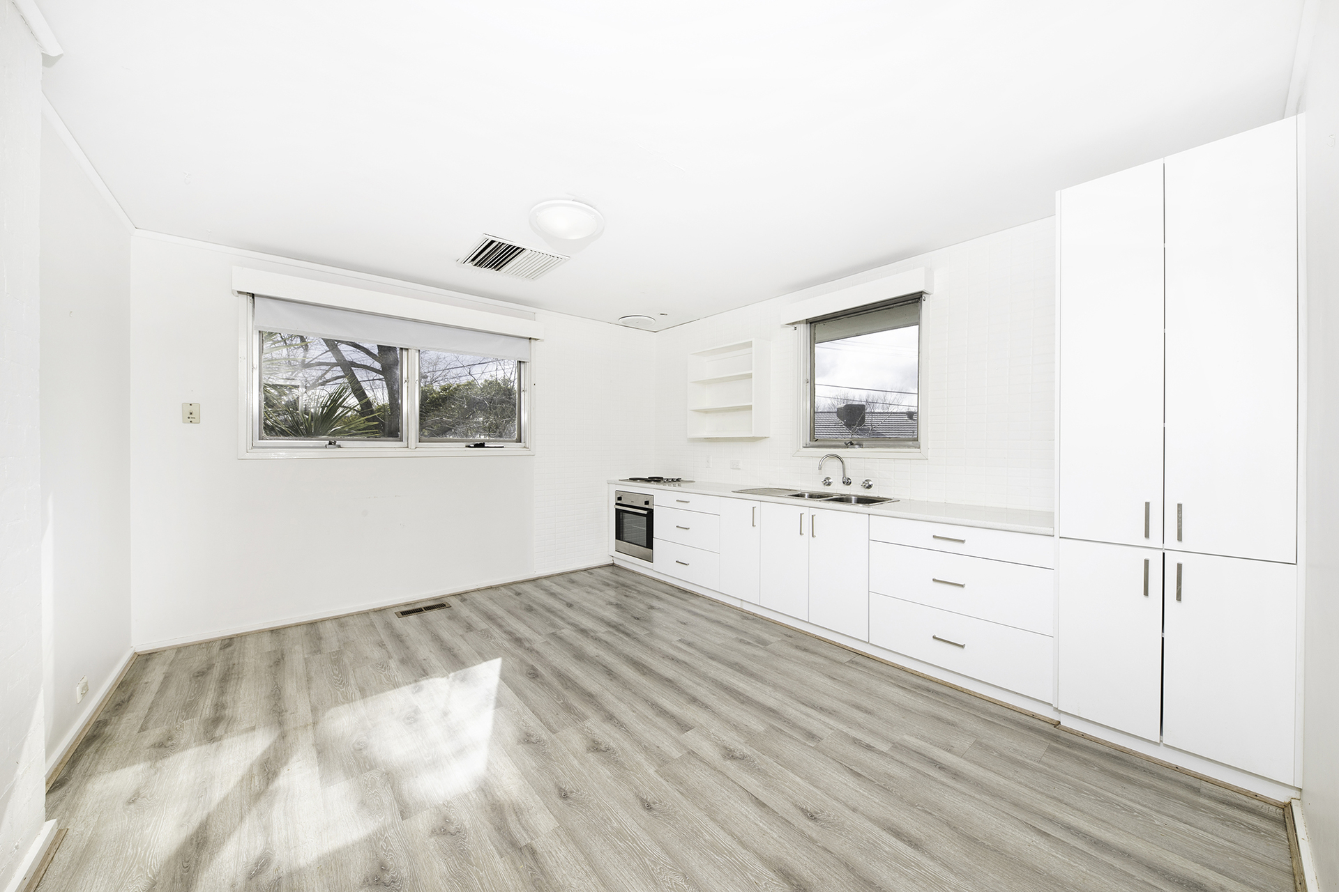 2 McPhee Place, Curtin ACT 2605, Curtin - Thumbnail 7
