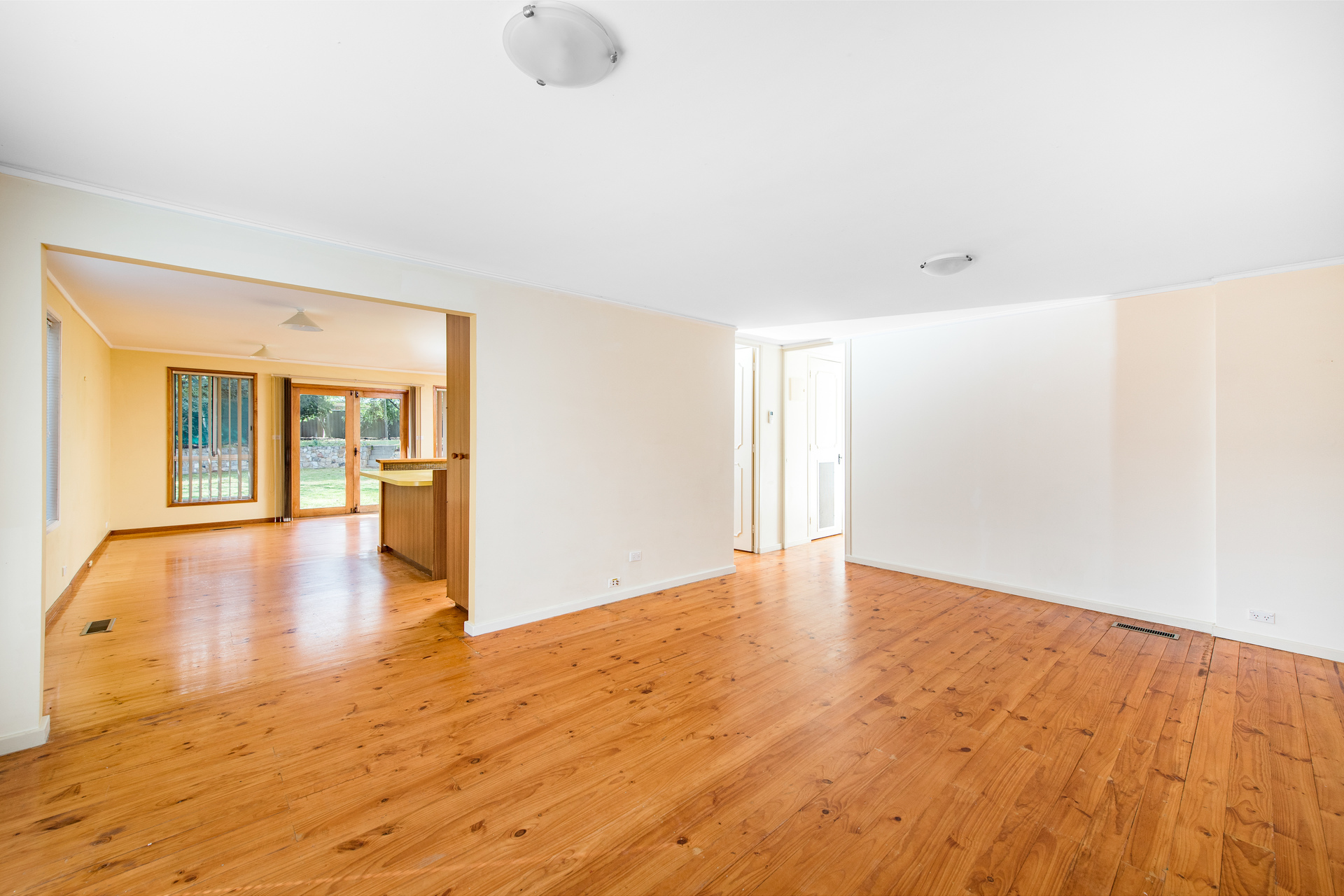 8 Pollock Street, Chifley ACT 2606, Chifley - Thumbnail 3