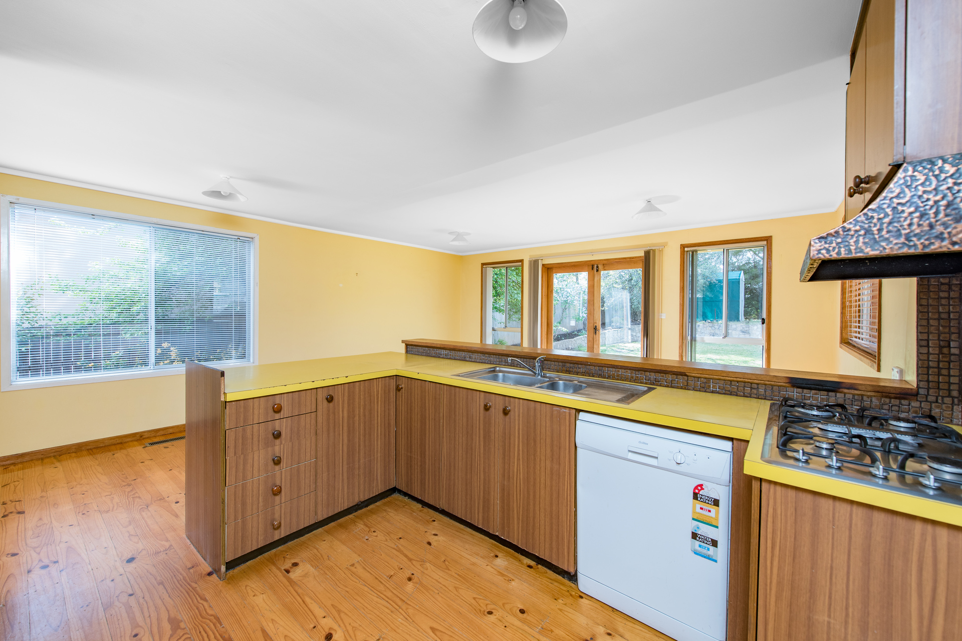 8 Pollock Street, Chifley ACT 2606, Chifley - Thumbnail 5