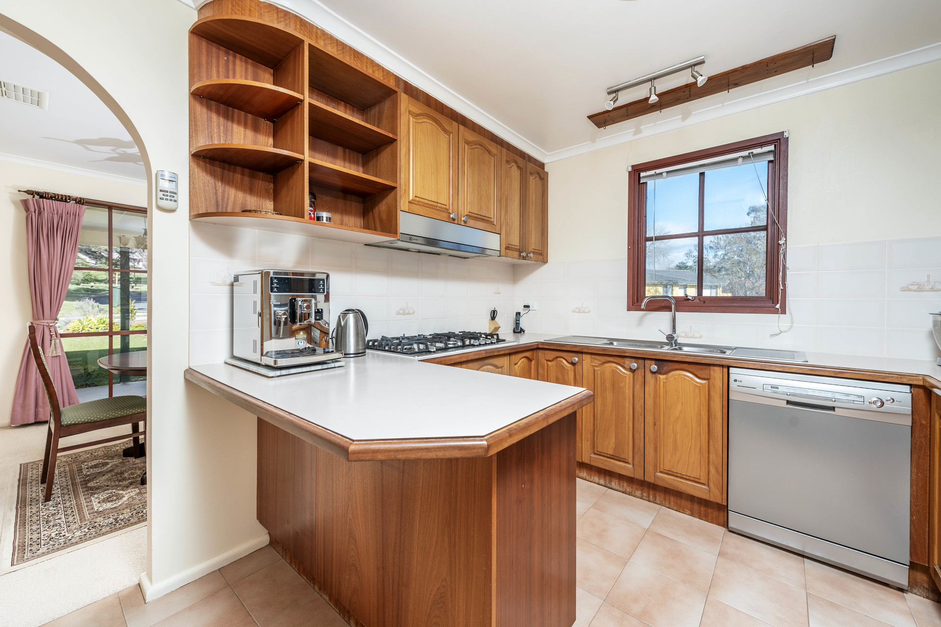 19 Allwood Street, Chifley ACT 2606, Chifley - Thumbnail 4