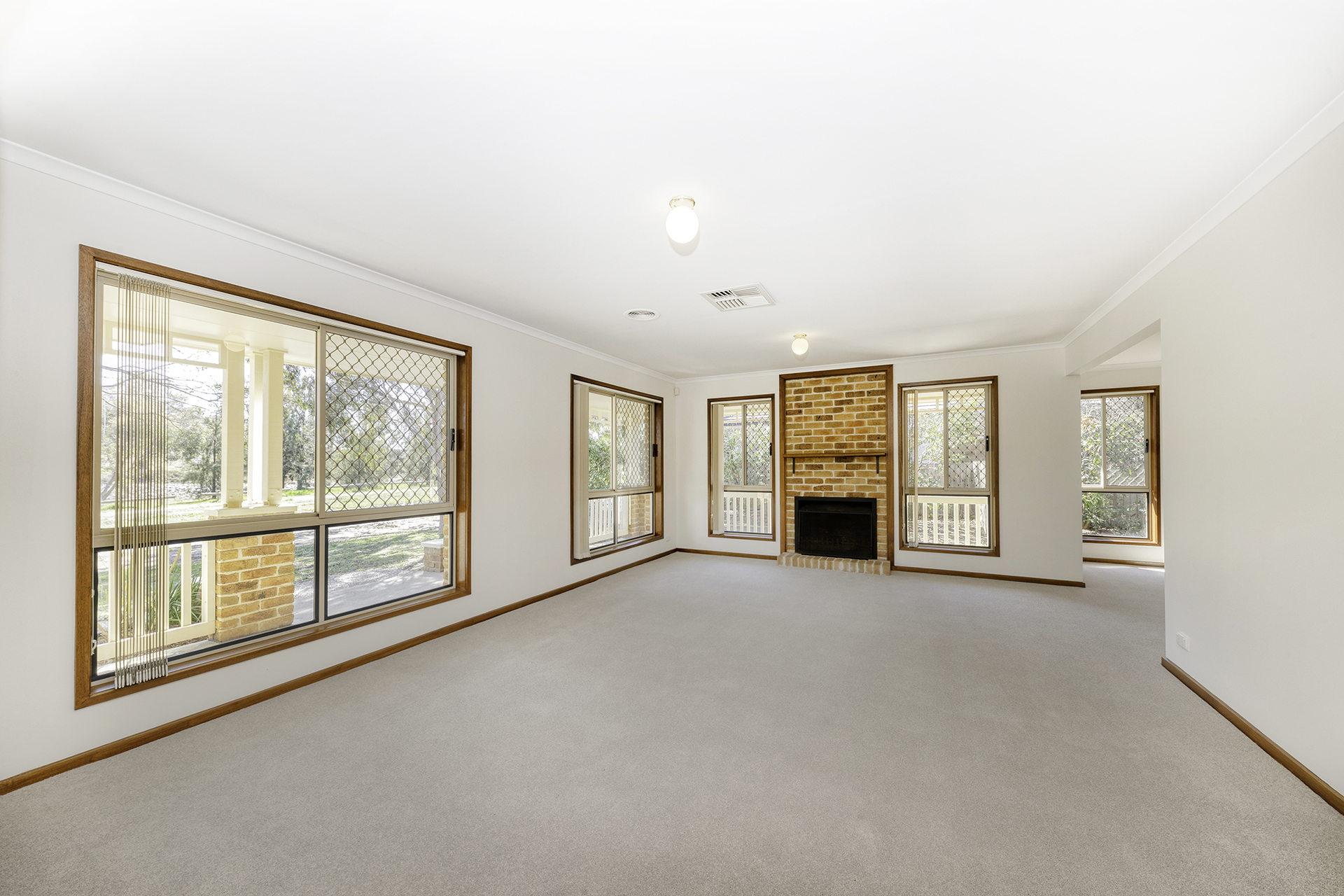 10 Evella Court, Amaroo ACT 2914, Amaroo - Thumbnail 4