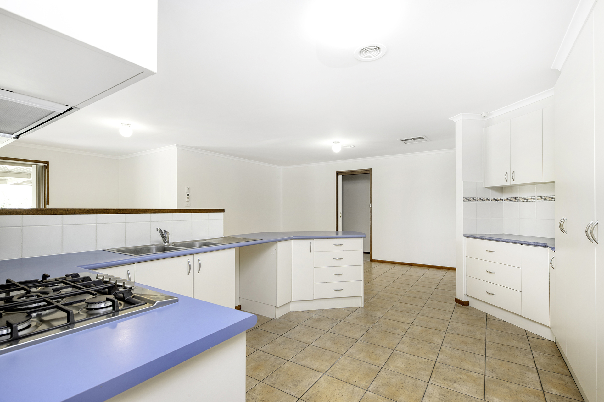 10 Evella Court, Amaroo ACT 2914, Amaroo - Thumbnail 7