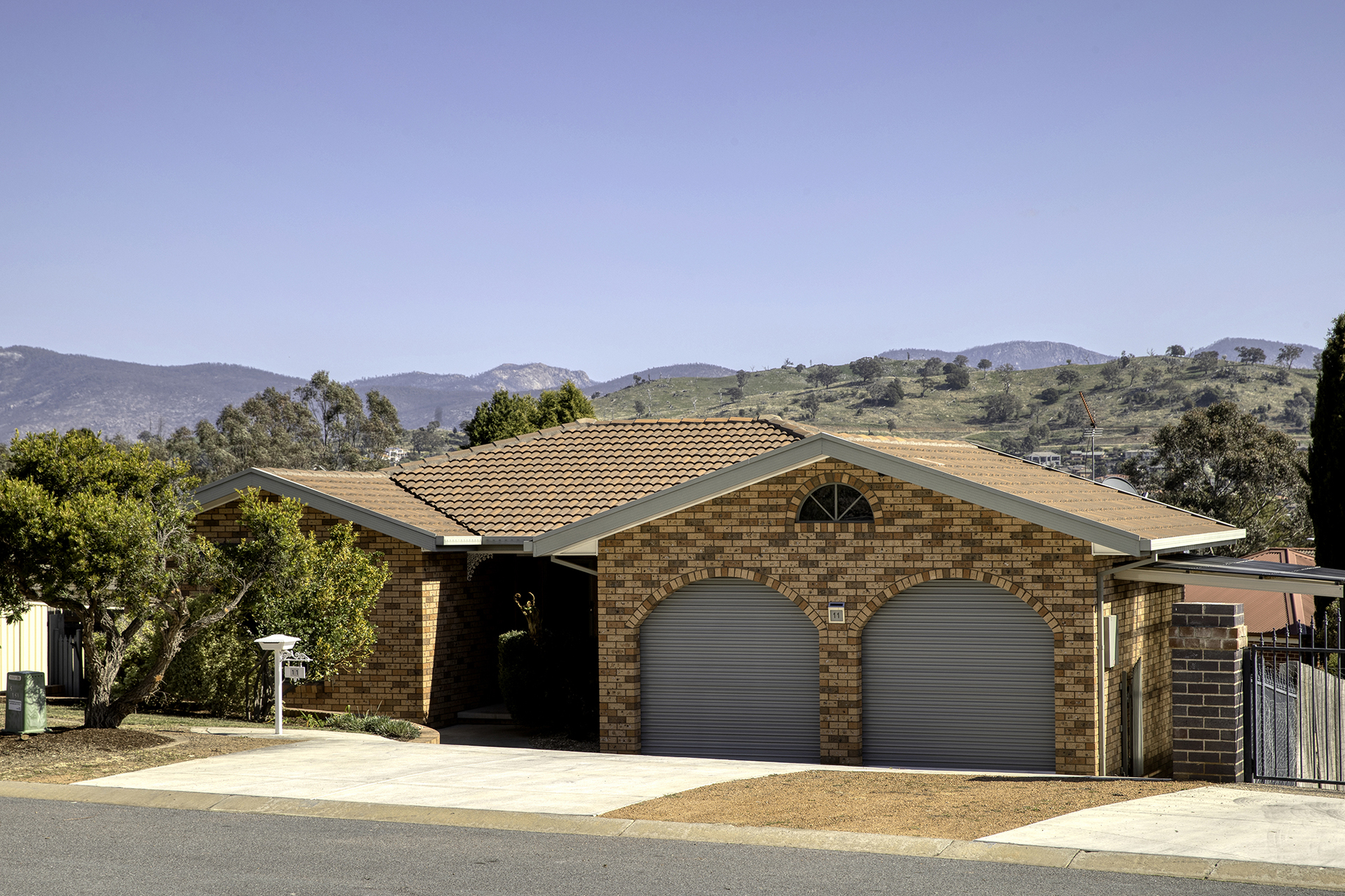 11 Hinton Place, Conder ACT 2906, Conder - Thumbnail 2