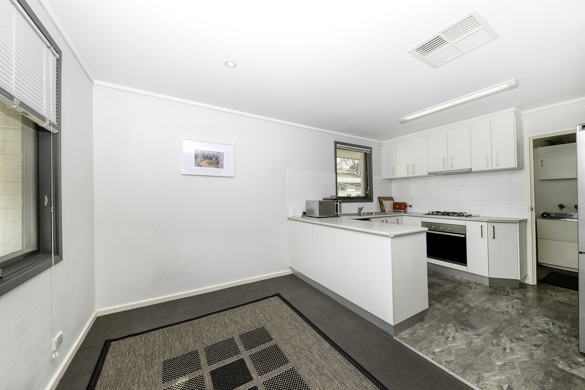 27 Cordeaux Street, Duffy ACT 2611, Duffy - Thumbnail 4