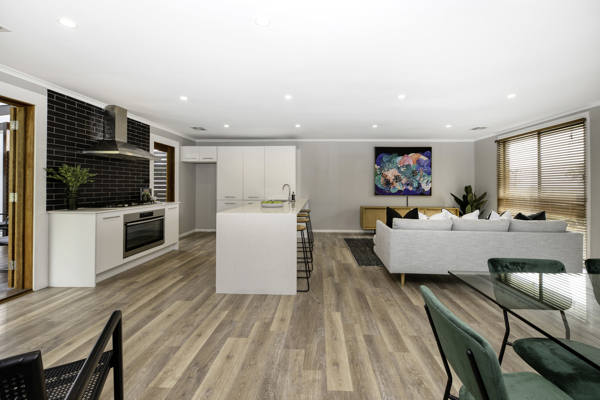 129 Munro Road, Crestwood NSW 2620, Crestwood - Thumbnail 6