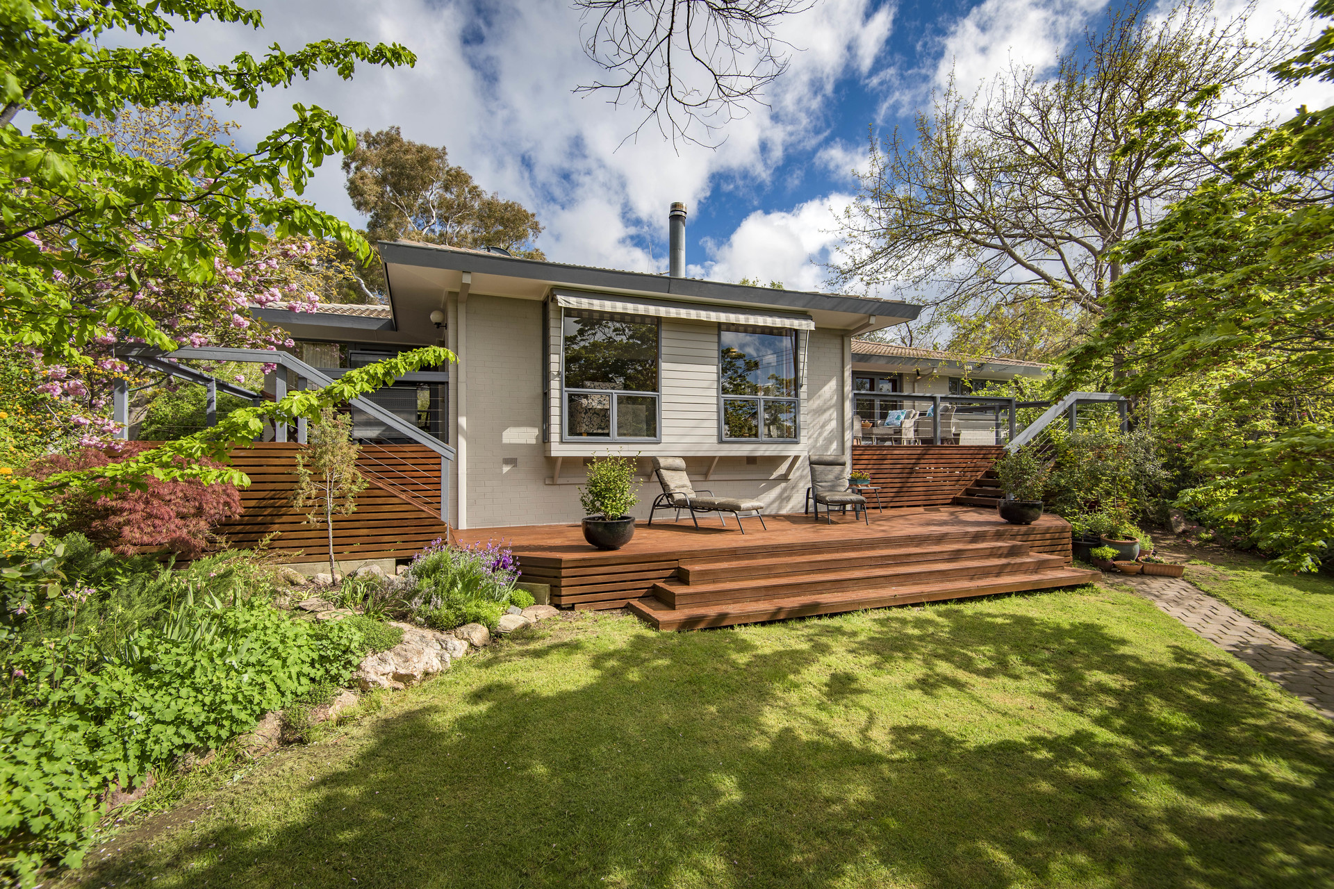 102 Hawkesbury Crescent, Farrer ACT 2607, Farrer - Thumbnail 2