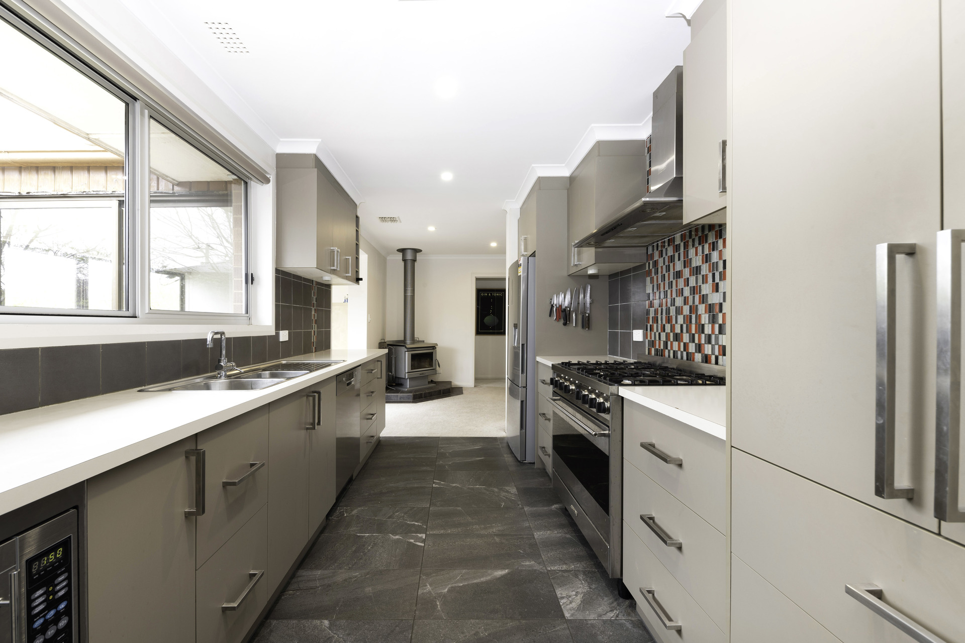 37 Parker Street, Curtin ACT 2605, Curtin - Thumbnail 7