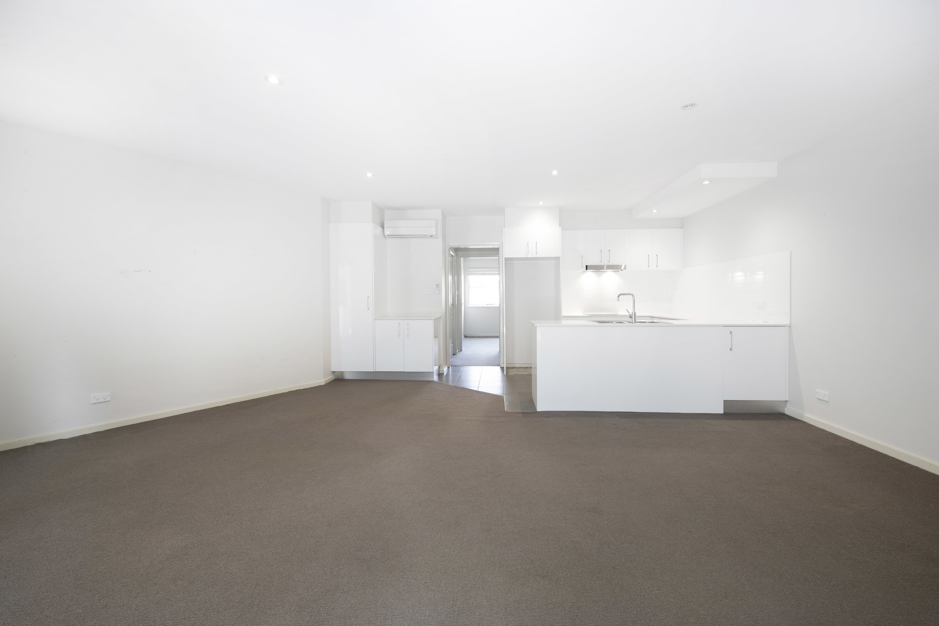 2/15 Strangways Street, Curtin ACT 2605, Curtin - Thumbnail 7
