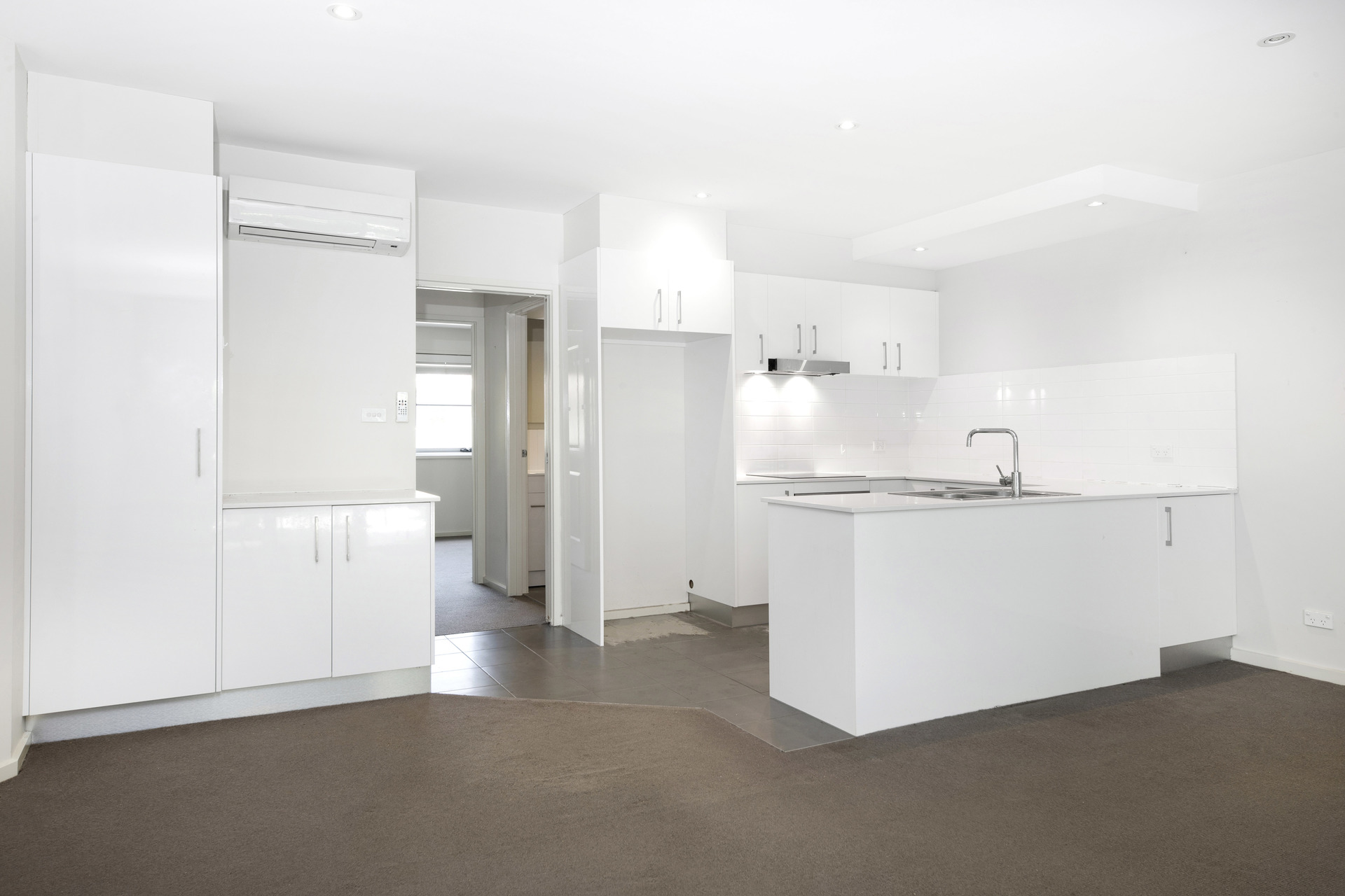 2/15 Strangways Street, Curtin ACT 2605, Curtin - Thumbnail 5