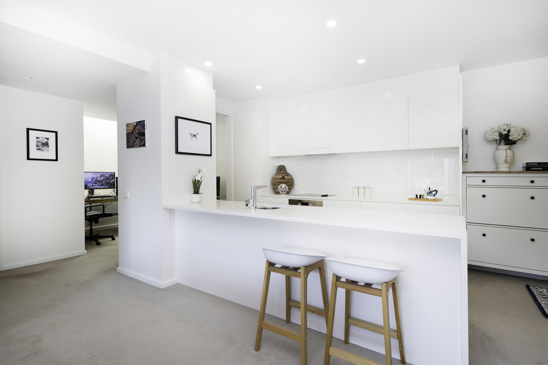 318/50 Eastlake Parade, Kingston ACT 2604, Kingston - Thumbnail 2