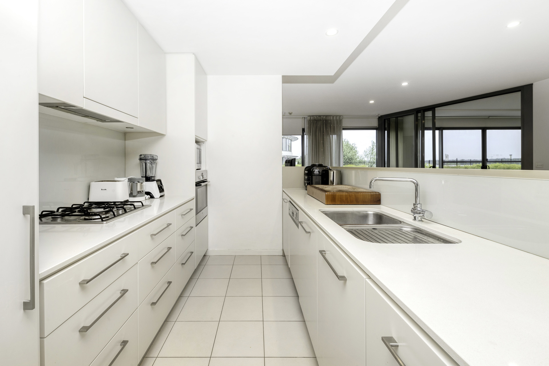 80/13 Eastlake Parade, Kingston ACT 2604, Kingston - Thumbnail 4