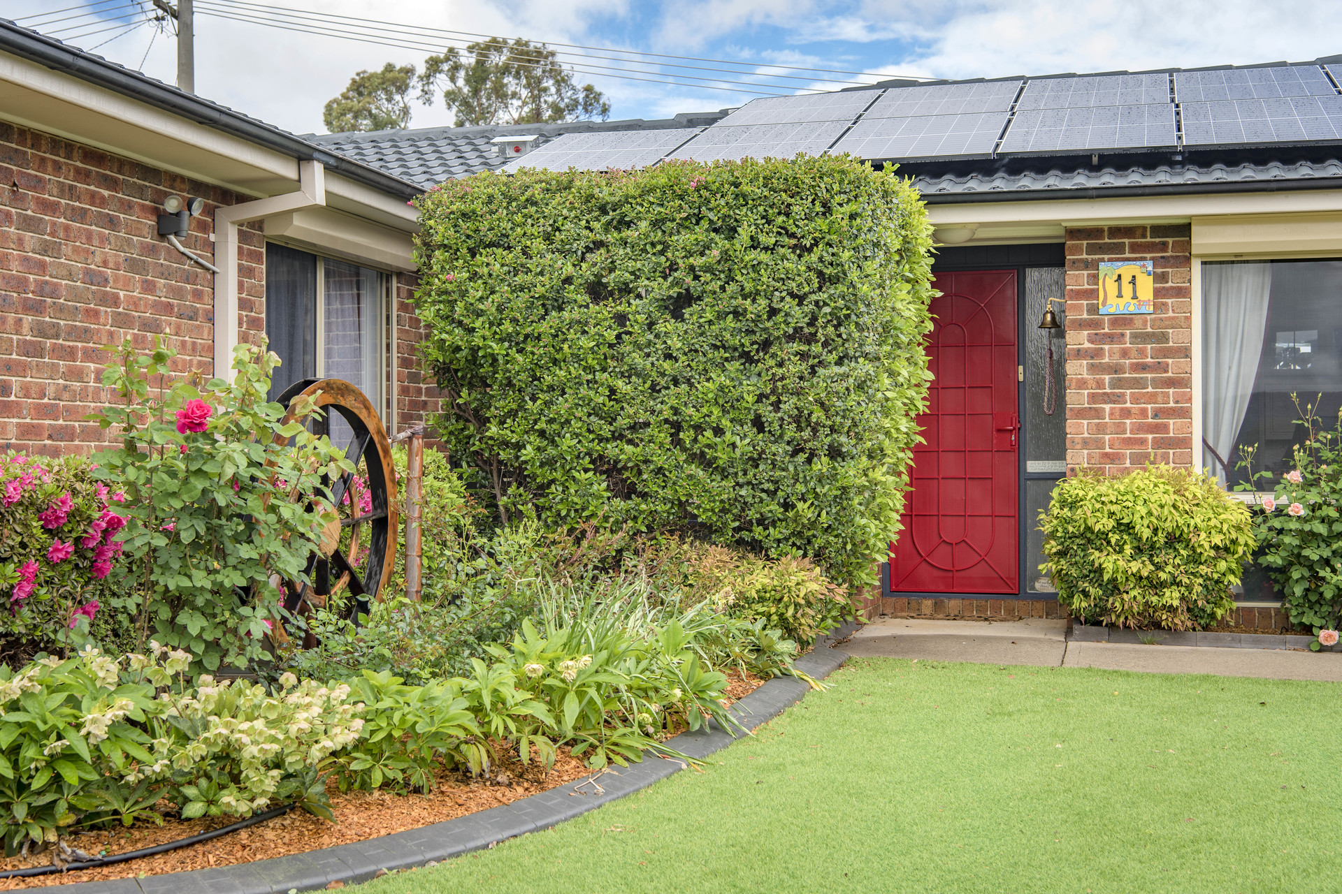11 Benjee Place, Isabella Plains ACT 2905, Isabella Plains - Thumbnail 2