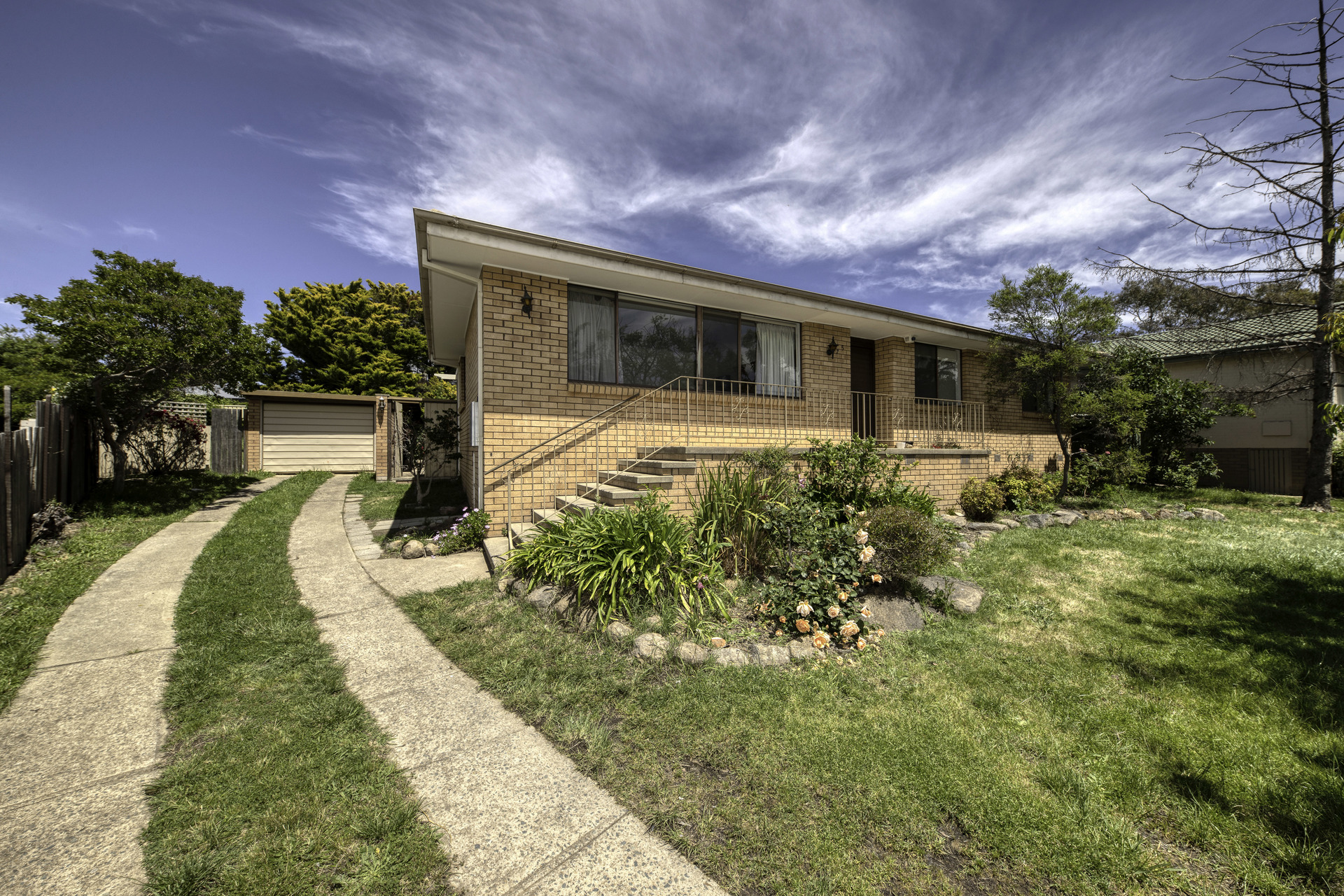 75 Rossarden Street, Fisher ACT 2611, Fisher - Thumbnail 2