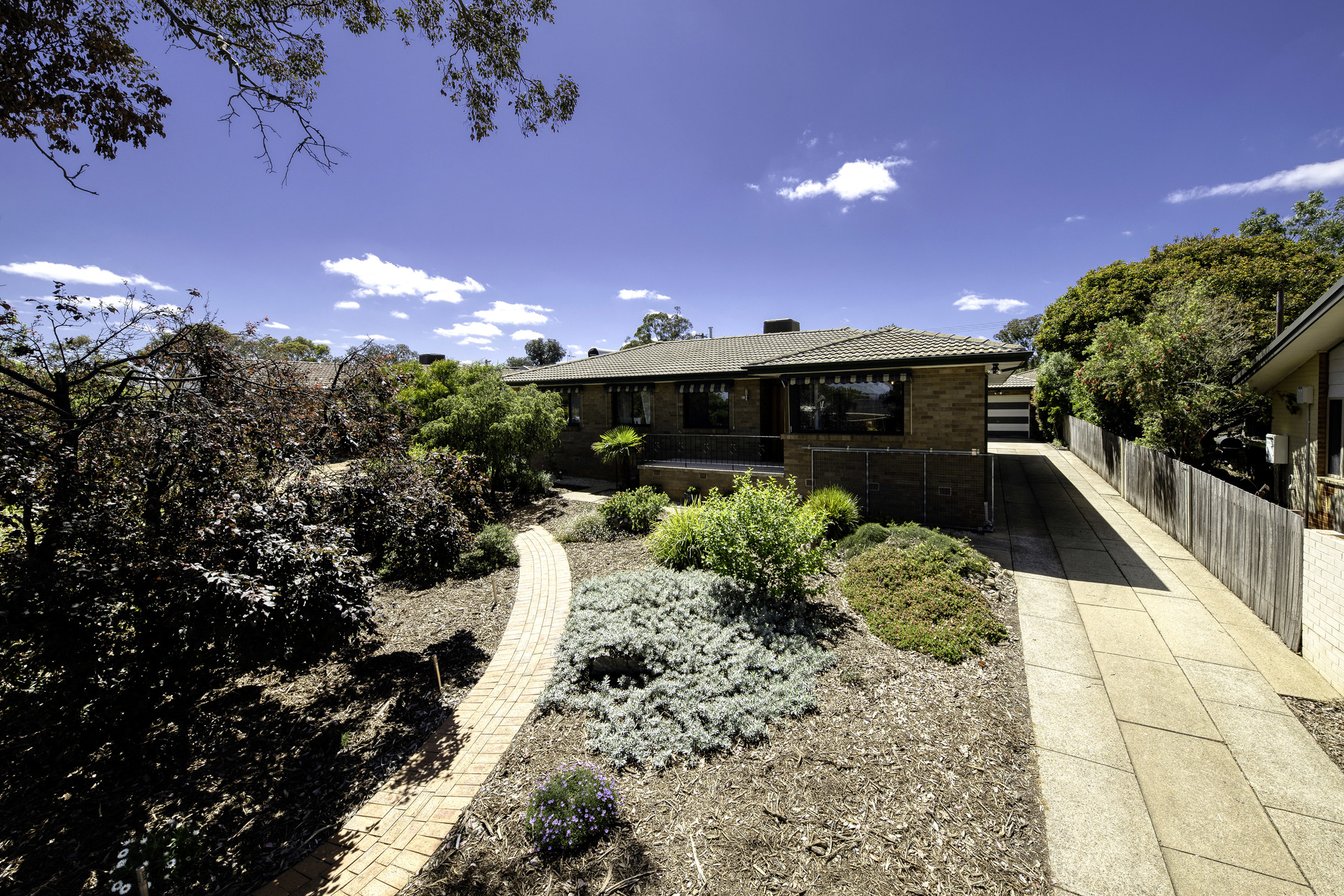 23 McCabe Crescent, Holt ACT 2615, Holt - Thumbnail 2