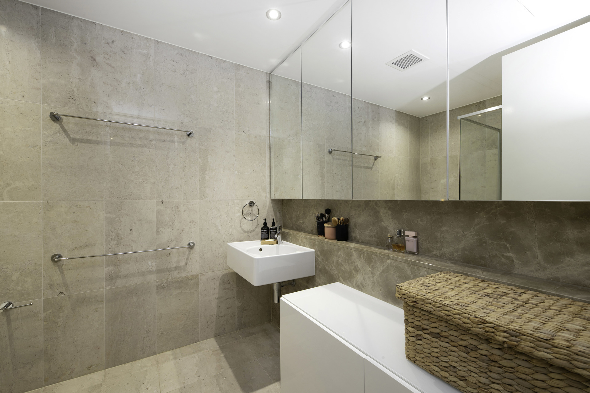 111/15 Coranderrk Street, City ACT 2601, City - Thumbnail 8