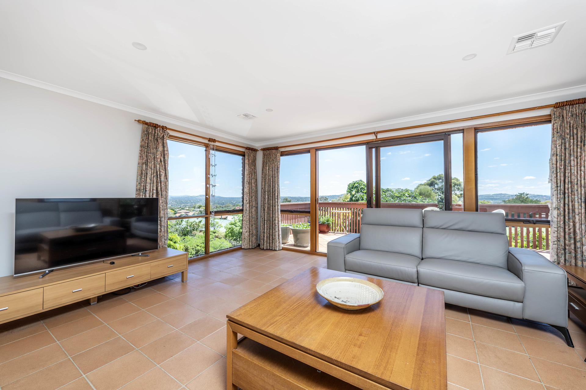 8 Bourchier Close, Calwell ACT 2905, Calwell - Thumbnail 6