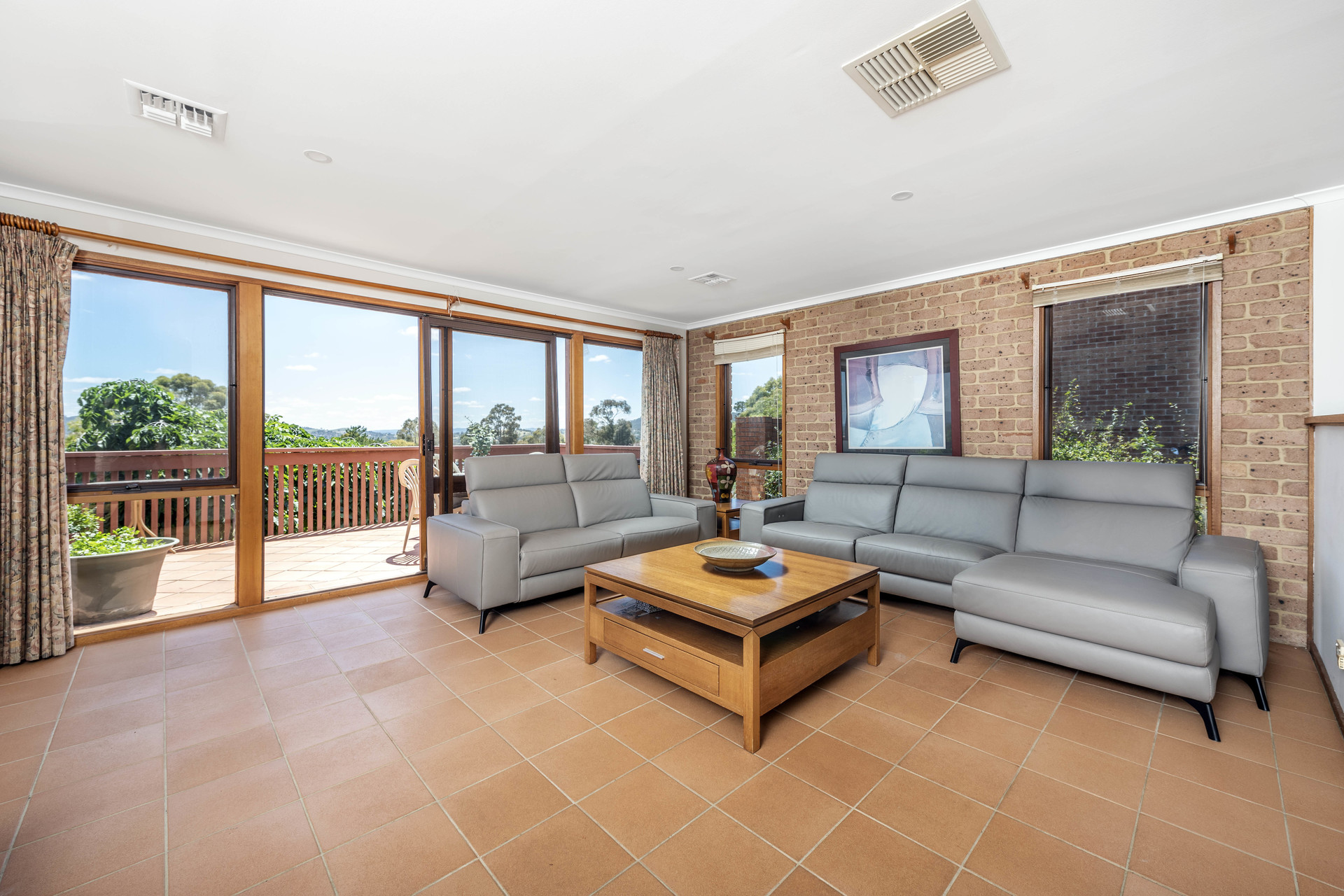 8 Bourchier Close, Calwell ACT 2905, Calwell - Thumbnail 5