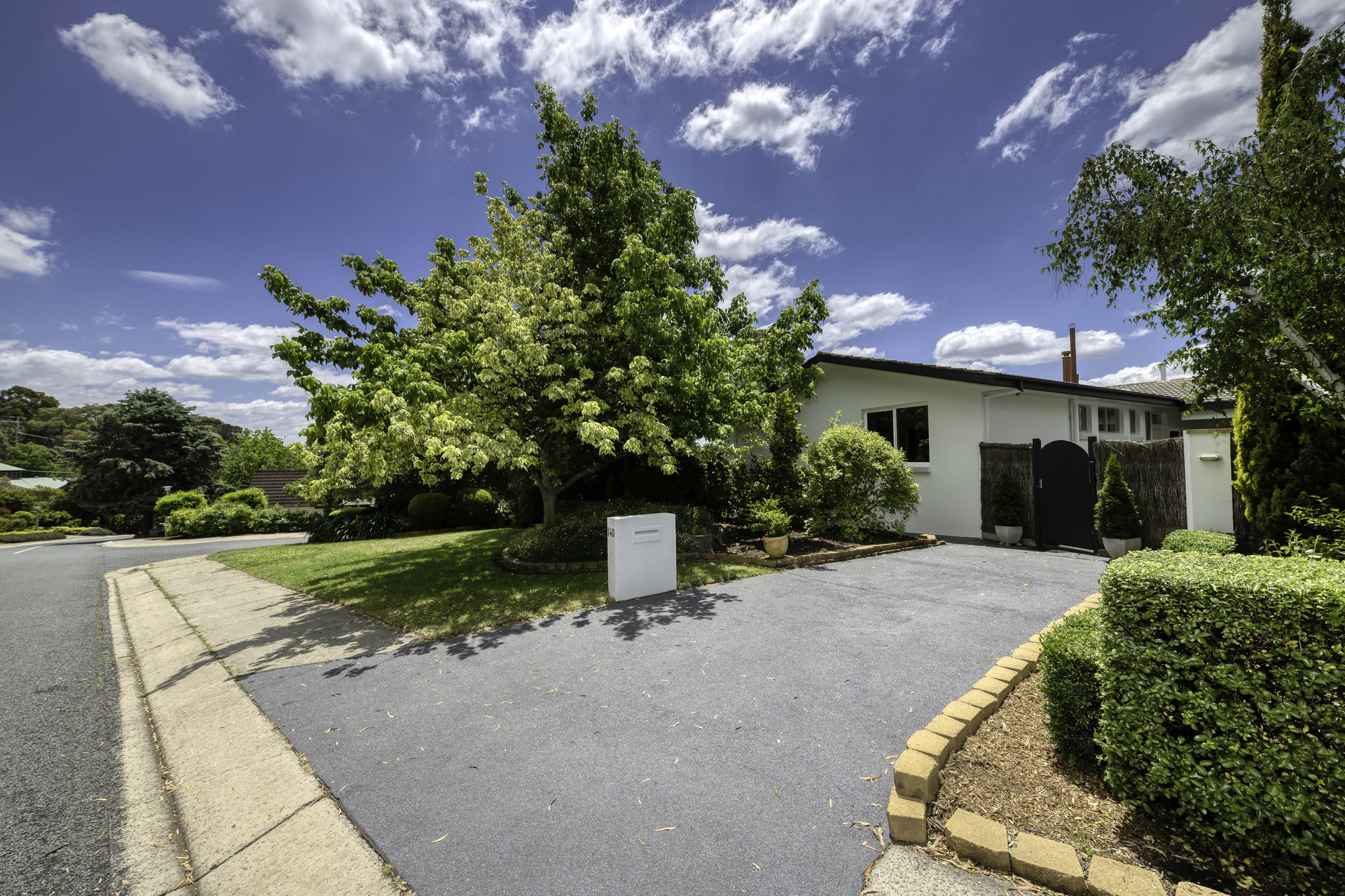 140 Hawkesbury Crescent, Farrer ACT 2607, Farrer - Thumbnail 6