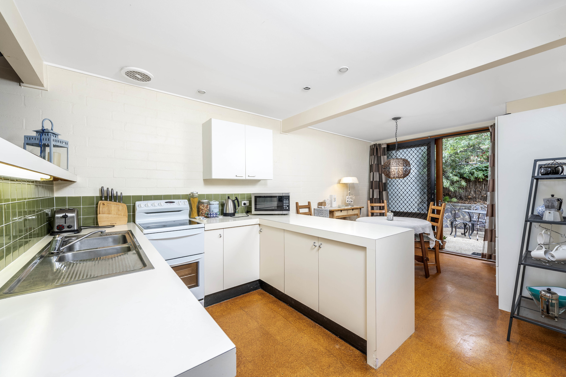8 MacLachlan Street, Holder ACT 2611, Holder - Thumbnail 7