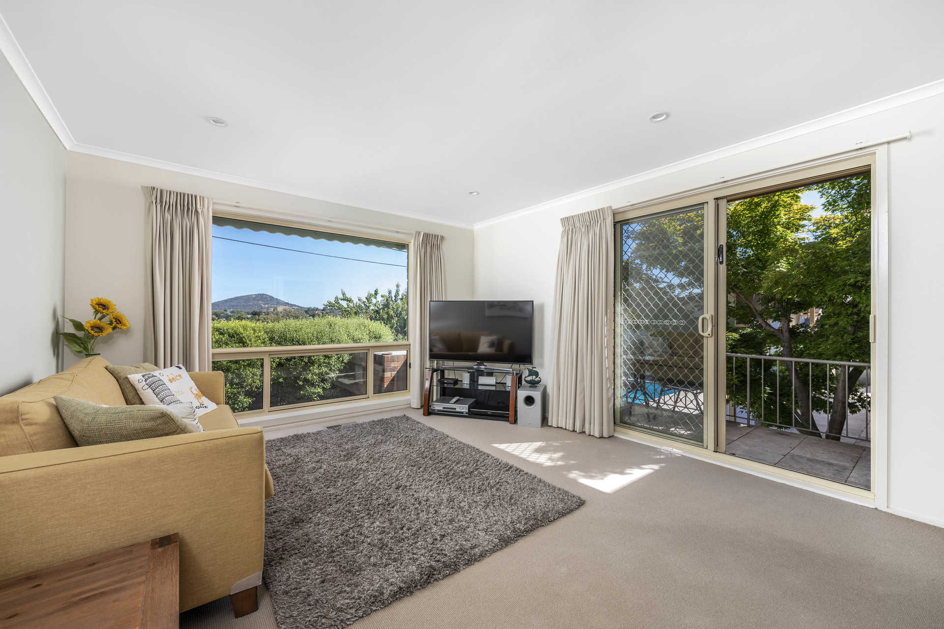 9 Shirra Close, Monash ACT 2904, Monash - Thumbnail 8