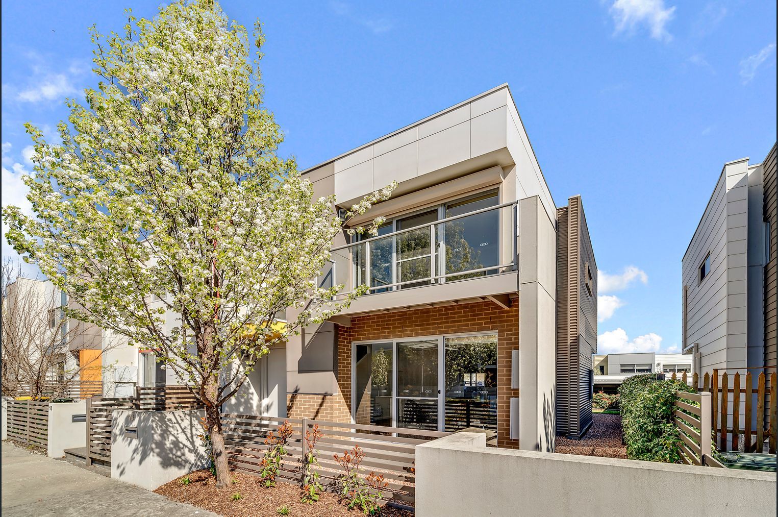 16 Ultimo Street, Crace ACT 2911, Crace - Thumbnail 2